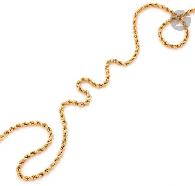 Twisted 18K (750) gold necklace.
Length:
about
150 cm
.

Weight: 92,1 g

