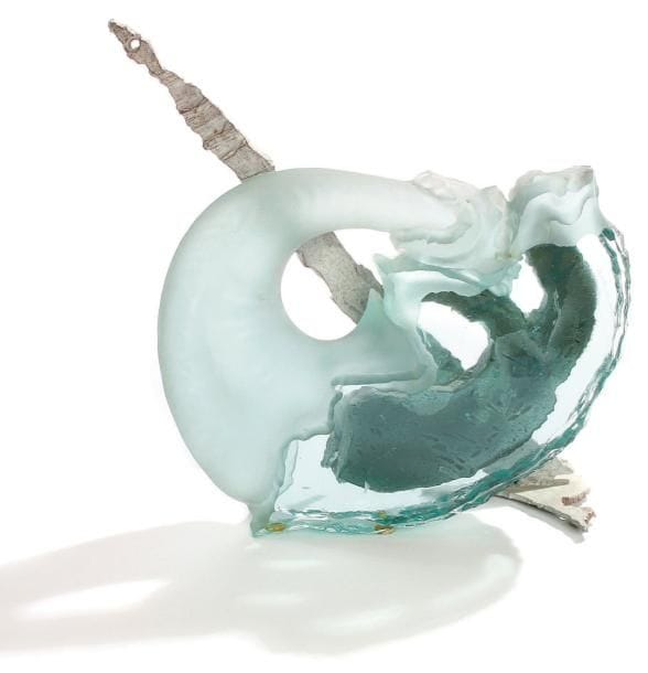 Gilles CHABRIER (né en 1959)
Petite déferlante Verre et acier. Hauteur: 28,5 cm.