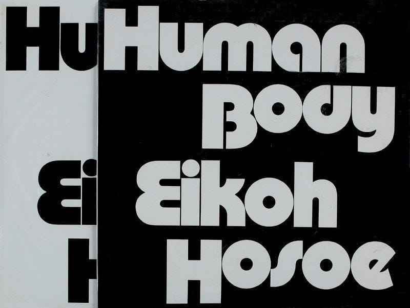 Hosoe, Eikoh (né en 1933)
Human Body. Nippon Geijutsu Shuppansha, Tokyo, 1982. In-4 carré (30,5 x 30,5 cm). Edition originale. 191 pp. Cartonnage d'éditeur sous jaquette et emboîtage. Hosoe, Eikoh (born in 1933) Human Body. Nippon Geijutsu Shuppansha, Tokyo, 1982. Fine in like dust jacket. Housed in an equally crisp slipcase.