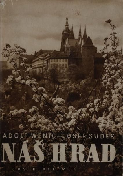 Sudek, Josef (1896-1976)
Nas Hrad. Jos. R. Vilimek, Prague, 1948. In-8 (27,5 x 19,5 cm). Edition originale, brochée, signée et dédicacée par Josef Sudek. 204 pp. de texte et 48 photographies reproduites en héliogravure. Couverture souple sous jaquette illustrée. Sudek, Josef (1896-1976) Nas Hrad. Jos. R. Vilimek, Prague, 1948. Softbound. A fine copy in like dust jacket lightly worn. Inscribed.