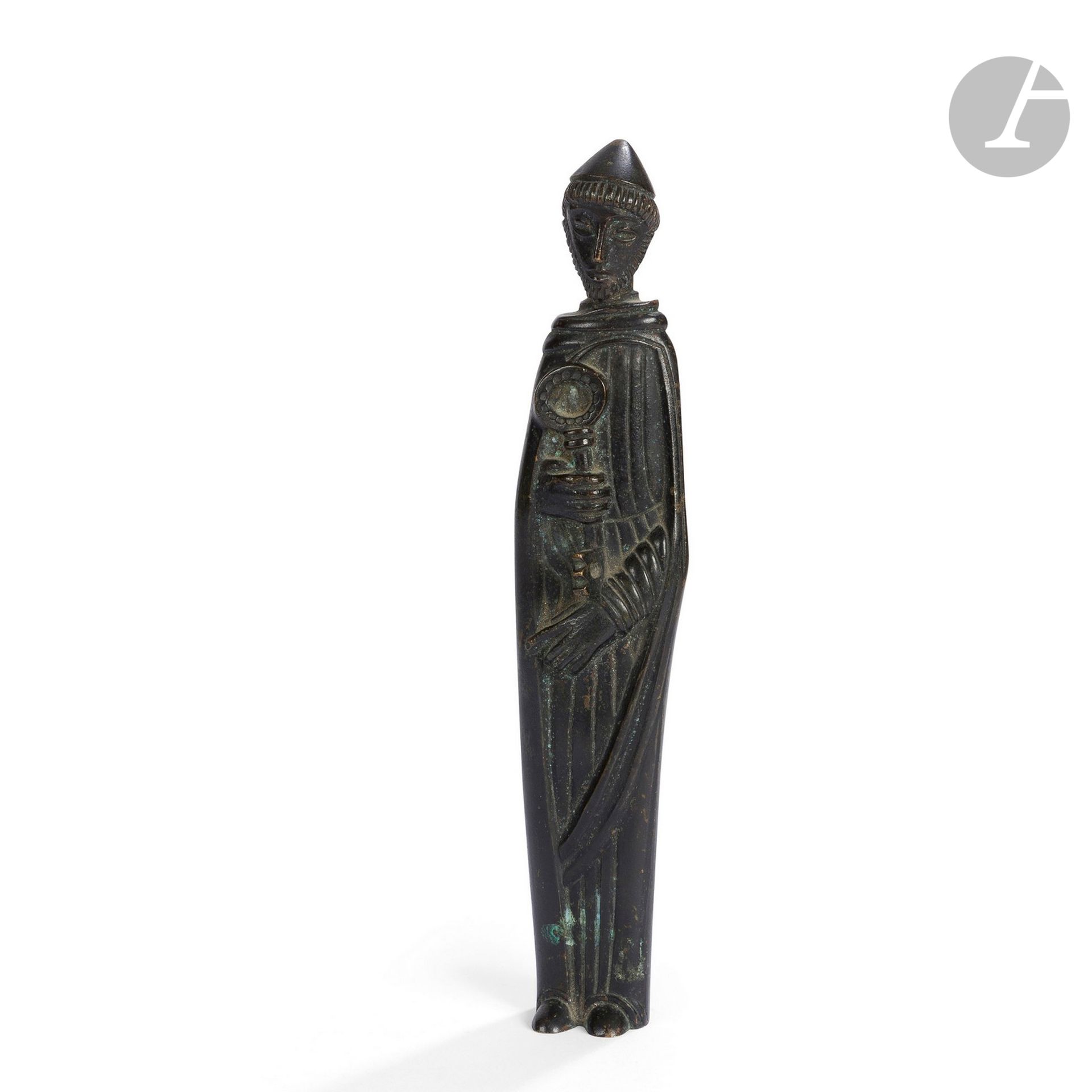 JEAN LAMBERT-RUCKI (1888-1967) 
Saint-Pierre
Sculpture. Épreuve en bronze patiné vert très sombre. Fonte d’édition post-mortem. Altérations éparses à la patine. Inscrit J. LAMBERT-RUCKI au dos. H. 25,5 cm