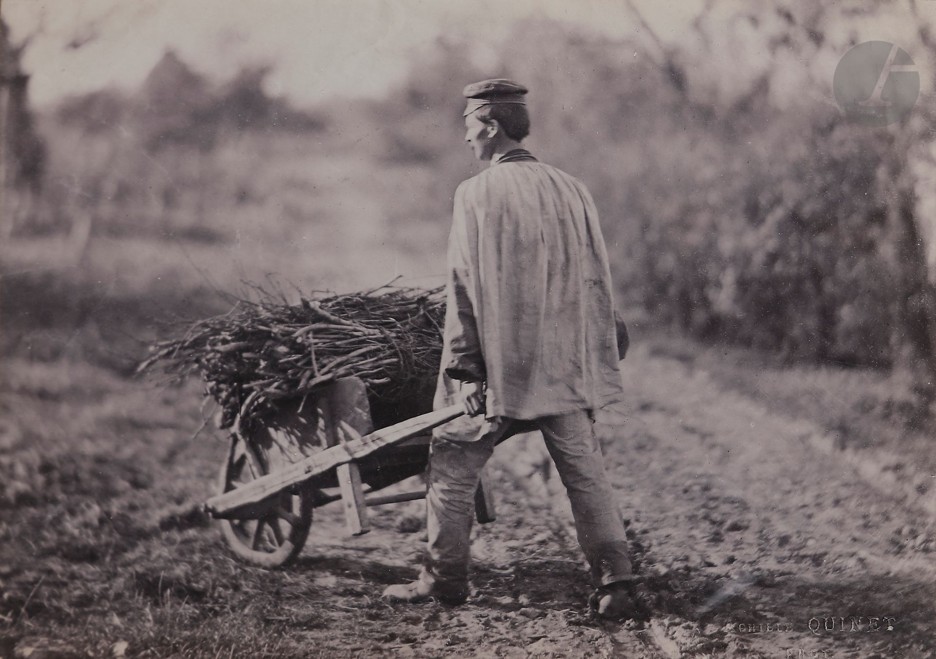 Achille Quinet ( 1831-1900)
Scènes de campagne, c. 1870.
Homme avec brouette. Homme dans un champ. 
Deux (2) épreuves sur papier salé, d’après négatifs verre. Timbre sec du photographe (2) en bas à droite des épreuves. Numéros de référence 312 et 715 au crayon aux versos. 
Format moyen : 12,1 x 16,9 cm

Achille Quinet ( 1831-1900)
Country scenes, c. 1870.
Man with wheelbarrow. Man in a field. 
Two salt prints, from glass negatives. Photographer's blind stamp (2) on lower right corners. Archive numbers 312 and 715 in pencil on verso. 
Average size: 12.1 x 16.9 cm