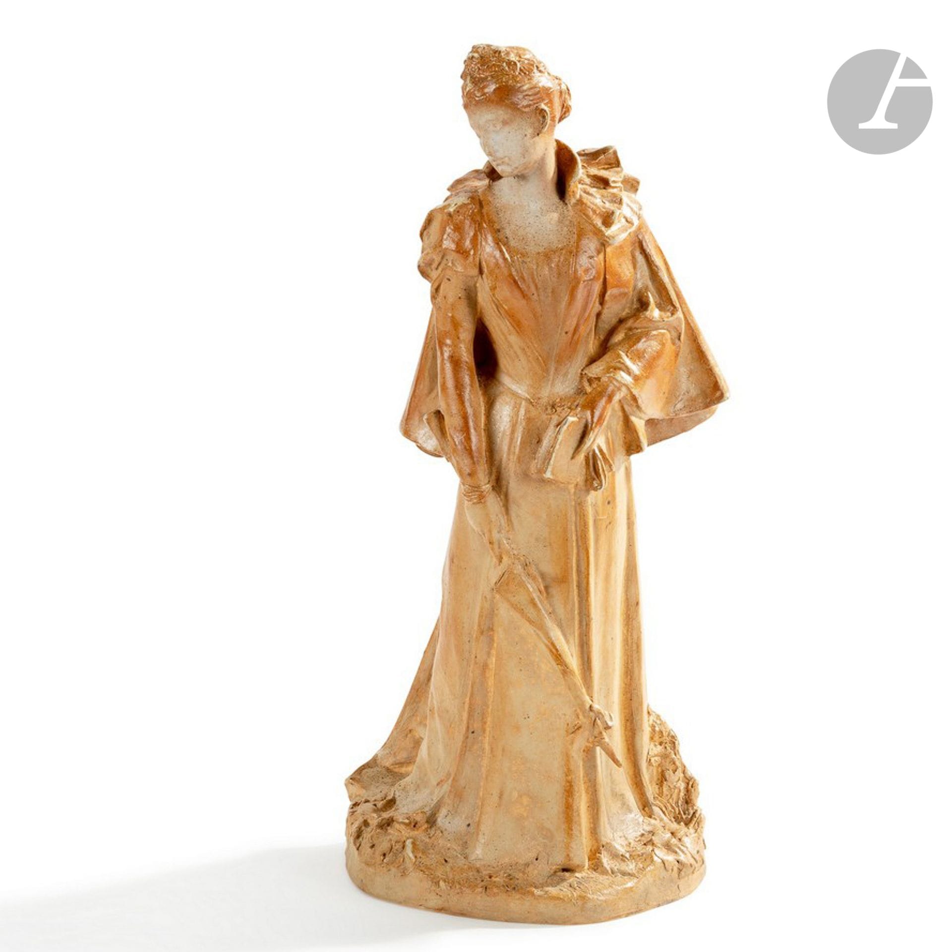 
ALBERT-LOUIS DAMMOUSE (1848-1926) CÉRAMISTE & GUSTAVE MICHEL (1851-1924) SCULPTEUR

Mélancolie après la lecture, circa 1900

Sculpture.

Épreuve en grès partiellement engobé.

L’extrémité de l’ombrelle restaurée, des cheveux intérieurs de cuisson.

Signée G. MICHEL sur la terrasse et porte le monogramme A. D. S. (pour Albert DAMMOUSE à Sèvres) à l’intérieur.

Hauteur : 40 cm



Œuvres en rapport :

Peu d’œuvres de collaboration entre le sculpteur Gustave Michel et le céramiste Albert Dammouse sont connues à ce jour.



Au Salon de la Société Nationale des Beaux-Arts de 1898, le catalogue fait mention « d’une vitrine : grès » sans plus de détails ; nous ne connaissons de cet envoi, s’agissant de pièces réalisées avec Gustave Michel, que la Tête de vieillard conservée aujourd’hui au Musée de Sèvres. Les diverses archives consultées et les publications d’époque ne mentionnent que trois œuvres de collaboration : Richelieu, la Tête de vieillard et Atalante. Nous savons également que Gustave Michel présenta, lors d’une exposition qui lui était consacrée en 1911 deux sculptures en terre cuite, l’une titrée Pêcheurs de perles et l’autre Heures sombres. Pour finir, il est à noter qu’une sculpture des deux artistes en terre cuite partiellement engobée, titrée La pudeur, est conservée au Musée des Beaux-Arts de Reims sous le numéro d’inventaire 907.19.421.



Malheureusement, compte tenu de la crise sanitaire, nous n’avons pu avoir accès à l’ensemble des institutions que nous aurions aimé démarcher.
