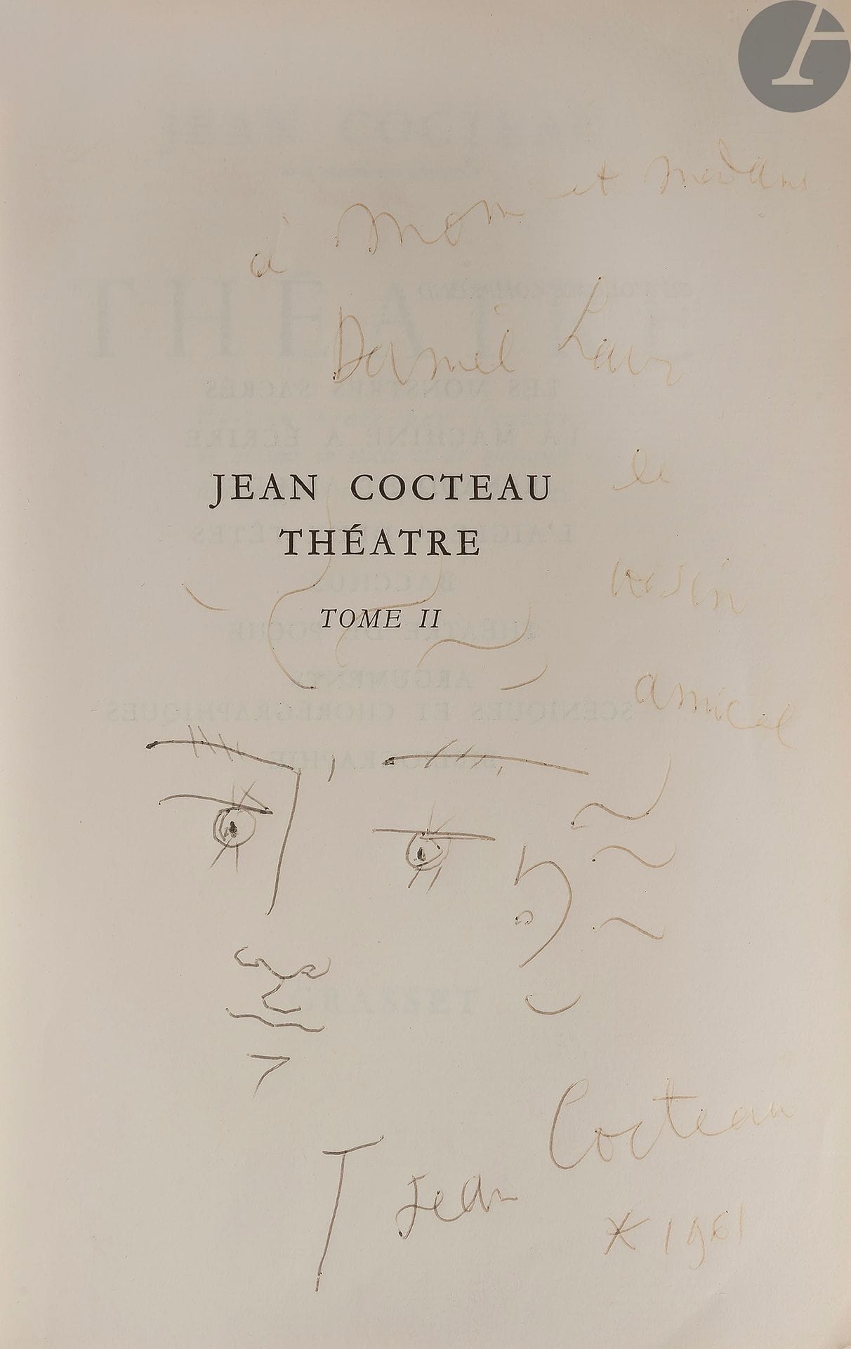 COCTEAU (Jean).
Théâtre.
Paris : Grasset, [1957]. — 2 volumes in-8, 227 x 157 : (2 ff.), 535 pp., (4 ff. dernier blanc), 21 planches ; (2 ff.), 642 pp., (3 ff.), 19 planches. Cartonnage illustré de l’éditeur.

Belle édition du théâtre de Jean Cocteau, illustrée par l’auteur de 15 compositions en noir en en-tête et de 40 lithographies originales en couleurs hors texte.
Un des 8890 exemplaires sur vergé de Voiron des papeteries Navarre, celui-ci enrichi de deux beaux envois de l’auteur dans chacun des volumes, adressés à son ami Daniel Lair :
à Daniel Lair // avec // mon // salut // bien // amical // Jean // Cocteau // * // 1961 (tome 1)
à mon. et madame // Daniel Lair // le // voisin // amical // Jean Cocteau // * 1961 (tome 2)
Chaque dédicace est accompagnée d’un dessin de Cocteau, représentant un visage de profil dans le premier volume et de face dans le second.

Exemplaire enrichi d’une photographie originale de Cocteau par Richard De Grab, 226 x 178, avec copyrigth et cachet du photographe au dos, d’une dédicace illustrée de l’auteur également à Daniel Lair, extraite d’un ouvrage sur Cocteau, et d’une carte de remerciement de la famille de ce dernier, après la mort de l’écrivain.

Craquelures aux charnières et quelques salissures. La première planche du second volume a été reliée à l’envers. Petites traces de pliures à la photographie.