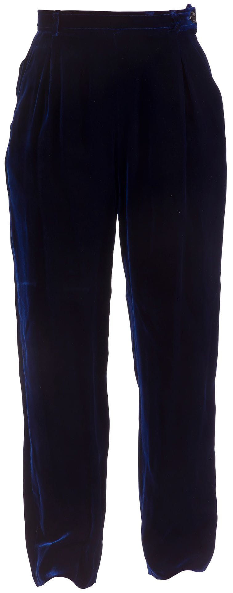Yves SAINT LAURENT Rive Gauche (5 pièces)

Lot de 2 vestes : 1 en lainage rose (Variation) (T.44) et 1 en lainage noir à décor de roses rouges (T.38), 3 pantalons : velours bleu (T.42), velours noir et 1 en lainage crème (sans griffe), années 90.