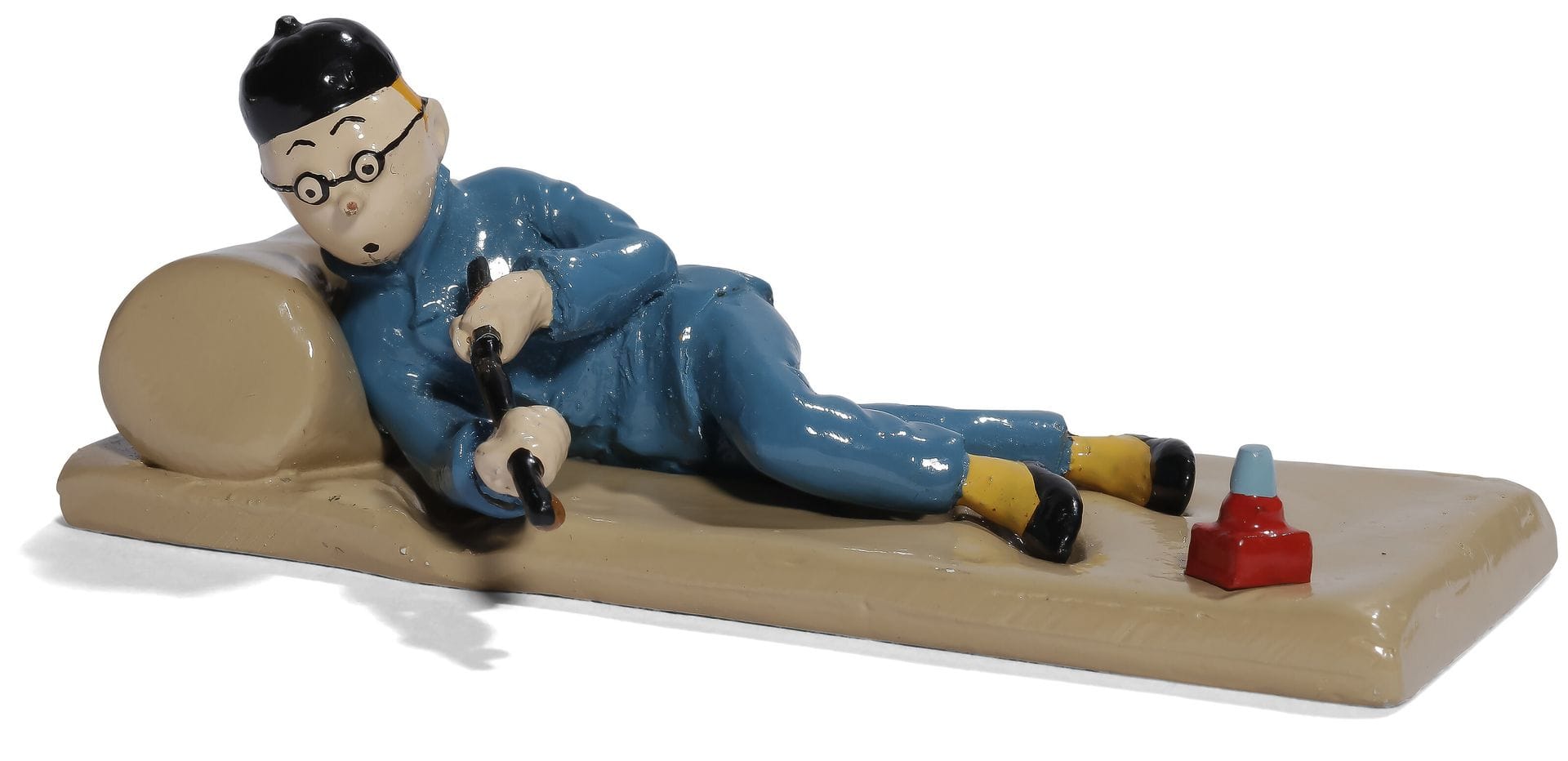 
PIXI, HERGE, Les Aventures de Tintin, figurine Le Lotus bleu , Tintin Opium, n°290. Avec son certificat. Sans boîte. H : 3 cm
