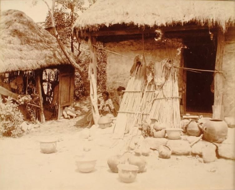 Valdeallano Guatemala, c. 1865. Epreuve sur papier albuminé, contrecollée sur carton. 18 x 23 cm. 