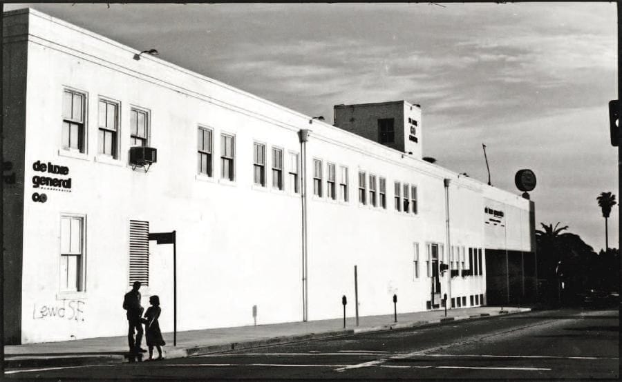 Raymond Depardon (né en 1942)
Etats-Unis, c. 1980. Epreuve argentique d'époque (1983), signée et dédicacée dans la marge inférieure à droite. 30 x 40 cm avec les marges. 
