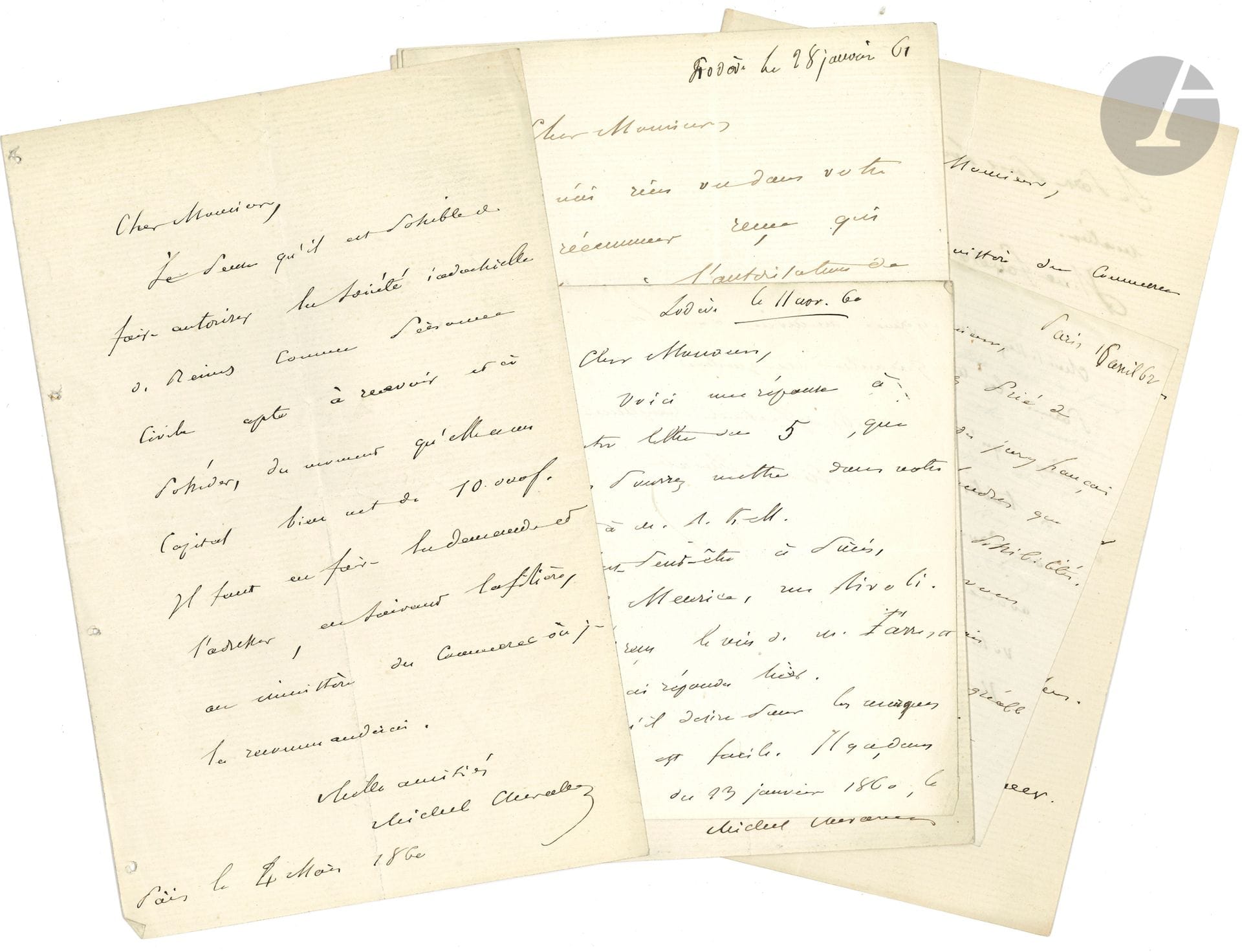Michel CHEVALIER (1806-1879) économiste. 32 L.A.S. (une en partie autographe), 1859-1877, à Jules Warnier ; 72 pages in-8 ou in-12, quelques en-têtes Ministère d’État. Salon de 1861, Exposition universelle de 1862 et Exposition universelle de 1867 (légers défauts à quelques lettres).
Intéressante correspondance sur l’économie et la politique.
[Jules Warnier (1826-1899), industriel de Reims, député de la Marne de 1871 à 1876, était un partisan du libéralisme économique et du libre-échange ; il sera membre, comme Chevalier, de la Société d’économie politique.] Les lettres sont écrites pour la plupart de Paris, mais aussi quelques-unes de Lodève, d’Asnelles ou de Londres.
Il y est notamment question de l’Association pour la réforme commerciale, de la Société industrielle de Reims, de l’Association pour la liberté du commerce, de l’Exposition universelle à Londres en 1862 (récit de la belle fête donnée par Lord Granville, où parurent la duchesse d’Orléans et le duc de Nemours), de l’industrie textile de Reims et d’éventuelles adjudications ministérielles, des chemins de fer, de « cet effroyable drame de Paris, au bout duquel il n’y a que des désastres » (21 avril 1871), de la négociation d’un nouveau traité de commerce avec l’Angleterre, des budgets de la France, etc.
Citons deux lettres à titre d’exemples. 23 septembre 1867, sur l’octroi : « Je ne blâme pas ceux qui attaquent l’octroi en principe : peu d’impots soulèvent autant d’objections. C’est une douane intérieure. Mais les villes se sont jetées dans cette voie avec tant d’abandon que je ne crois pas aisé d’obtenir l’abolition de la taxe. C’est difficile de l’extirper, même loin de Paris. Pour Paris, quant à présent, c’est impossible. Ce que je tente en ce moment, c’est d’empêcher un empiètement de l’octroi sur le régime intérieur des villes, empiètement qui ne tend à rien moins qu’à défaire l’affranchissement des communes. C’est la bureaucratie inintelligente de quelques villes, qui, sous la conduite de quelques fous, s’efforce de faire cet empiètement. M. Haussmann est le général de cette armée d’extravagants. Ma campagne a une visée bien modeste, d’établir comme un droit dans les villes de l’Empire, Paris compris, l’entrepôt à domicile pour les matières premières et les combustibles. C’est-à-dire l’immunité des droits d’octroi sur ces objets au profit des manufactures, autant que lesdits objets servent à fabriquer des produits destinés au commerce général de l’Empire. […] Quant à présent, il n’y a que cela de possible, surtout à Paris. […] La dent d’ailleurs est dure à arracher. M. Haussmann s’est emparé de l’esprit de l’Empereur et lui a fait accepter un système qui est la ruine de l’Industrie et la violation de la loi. Les ministres se résignent à voir ces actes déplorables s’accomplir à leurs yeux et barbe, presque sous leurs auspices, avec leur sanction apparente »… – 3 avril 1877, sur la négociation d’un « nouveau traité de commerce avec l’Angleterre, dans la pensée que le tarif conventionnel, ainsi rédigé, sera appliqué à tous les autres peuples ayant un traité avec nous. Le gouvt y avait mis peu de bonnes dispositions, mais nous avions stimulé Simon et Say et ils avaient redressé la marche du gouvt. On a écrit aux commissaires anglais de venir et ils sont arrivés, persuadés qu’on voulait faire avec eux un traité sérieux », mais les choses trainent, et on constitue un comité consultatif chargé d’éclairer les commissaires français et formé de « la crème, la fleur du protectionnisme militant […] le gouvt, que nous croyions ami, est passé à l’ennemi depuis le départ de Simon et de Say »…