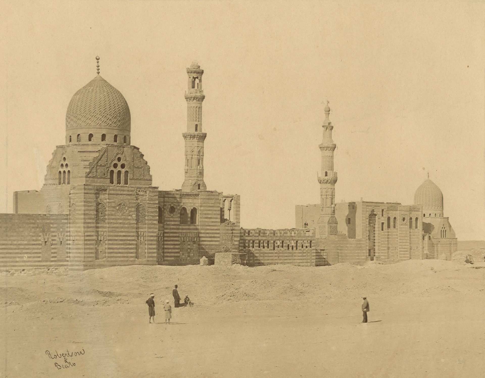 James Robertson (1813-1888) et Felice Beato (1830-1906) 
Égypte, c. 1855-1858. 
Le Caire, sépulture Mamelouk. Tombeaux des califes. 
Deux épreuves sur papier albuminé, contrecollées sur cartons. Crédit des photographes dans le négatif (1). Légende et date manuscrits sur le montage (1). 
30,5 x 25,2 et 24,5 x 30,7 cm 

James Robertson (1813-1888) and Felice Beato (1830-1906) 
Egypt, c. 1855-1858. 
Cairo, Mamluk tomb. Tomb of the Caliphs. 
Two albumen prints, mounted on cardboard. Photographers' credit in the negative (1). Handwritten caption and date on mount (1). 
30.5 x 25.2 and 24.5 x 30.7 cm