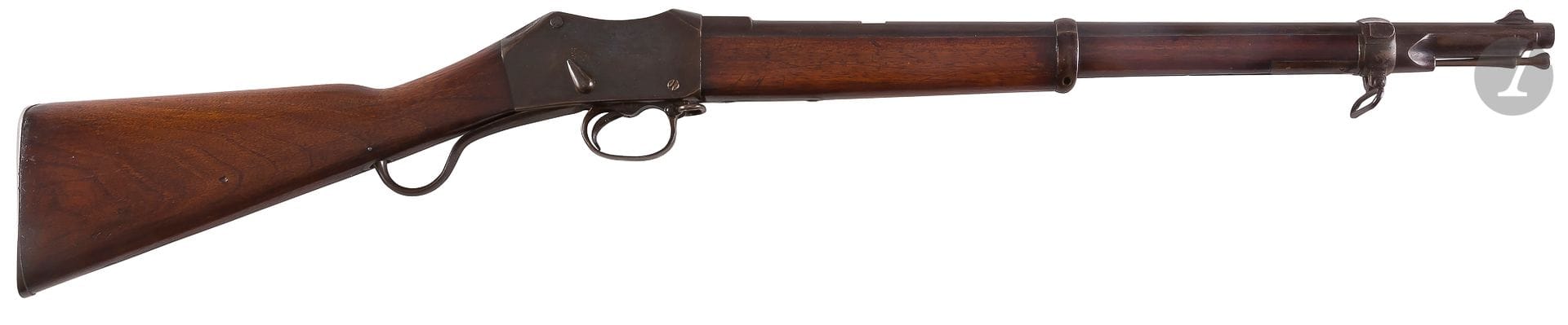 Fusil « BSA », un coup, calibre 45. 

Canon rond de 52,5 cm, poinçonné au tonnerre. Bloc de culasse « BSA » et « M Co 1893 ». Monture en noyer. Garnitures et baguette en fer.

Longueur totale : 95 cm

A.B.E. (manque la hausse). Finition bronzée.

N° 52 et 80.