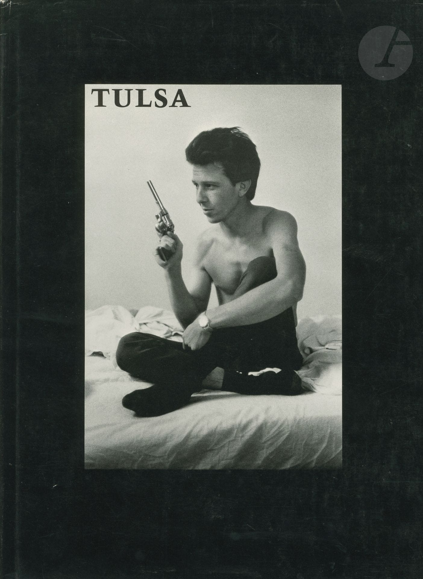 CLARK, LARRY (1943)
Tulsa. 
Lustrum Press, New York, 1971 (1979).
In-4 (30,5 x 23 cm). Édition originale brochée, sous reliure et jaquette illustrée rajoutées en 1979. 
Ref. Parr & Badger, I, p. 260.