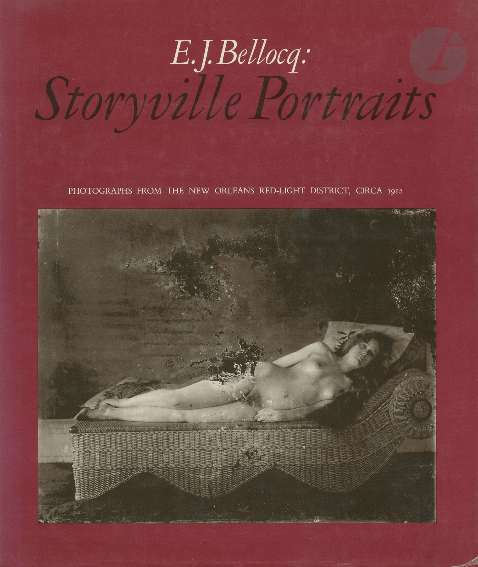 BELLOCQ, E. J. (1873-1949)
Storyville Portraits.
Photographs from the New Orleans red-light district, circa 1912.
The Museum of Modern Art, New-York, 1970. 
In-4 (28,5 x 24,5 cm). Édition originale. Introduction de Lee Friedlander. 88 pp. 34 illustrations. Relié avec jaquette.
