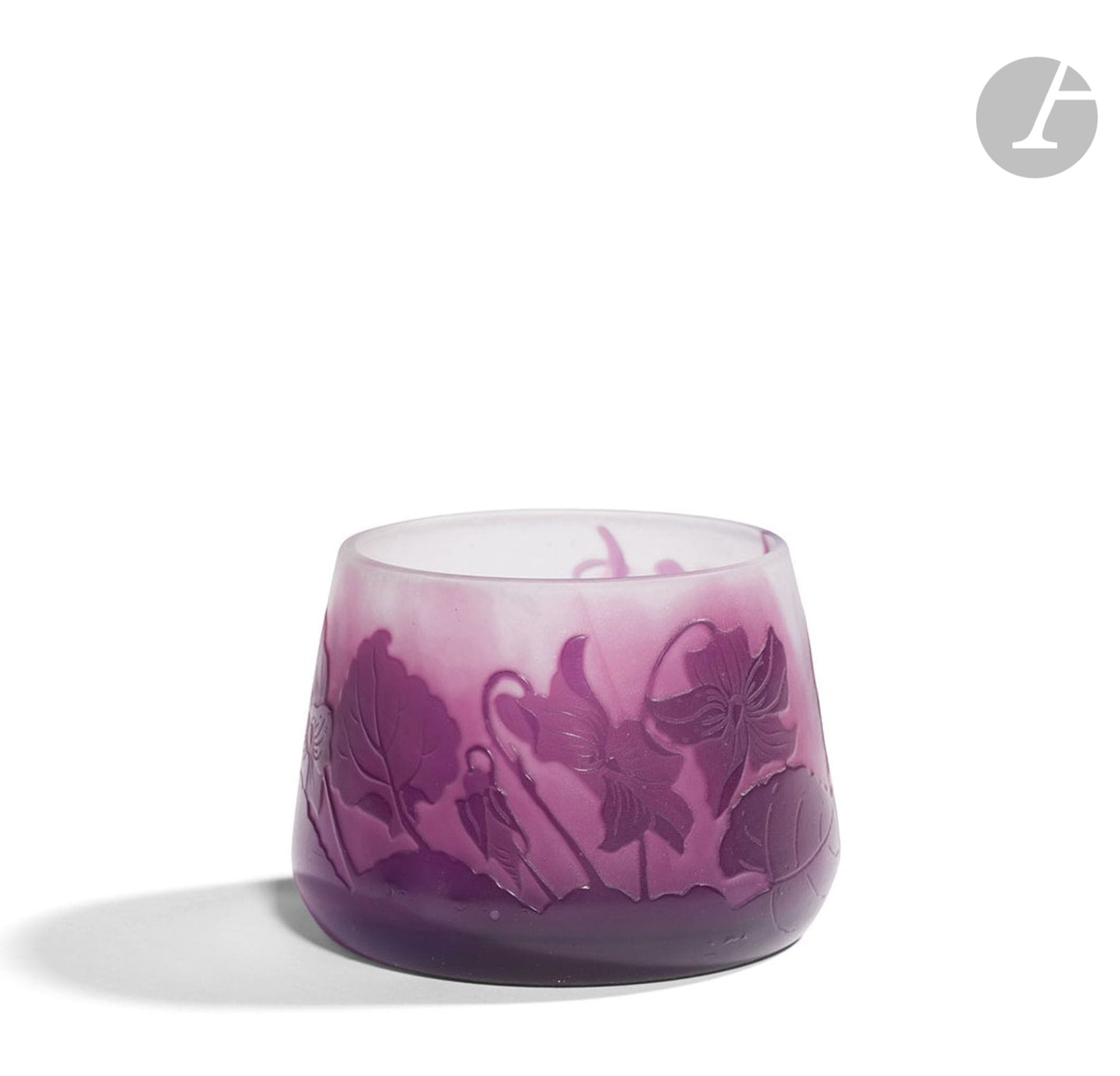 ART NOUVEAU GLASSES - 2 WORKSCRISTALLERIE
SAINT-LOUIS À NANCYViolettesSmall

truncated vase. Proof in multi-layered glass with acid-etched and violet decoration on a grey and pink background. Marked ST-LOUIS Nancy in reserve engraved in cameo with acid. H. 5 cmLEGRASPond

on the edge of the
woodOunion
vase
. Glass proof with acid-etched decoration and polychrome enamel. Signed LEGRAS, in reserve engraved in cameo with acid and enamelled. H. 16 cm





