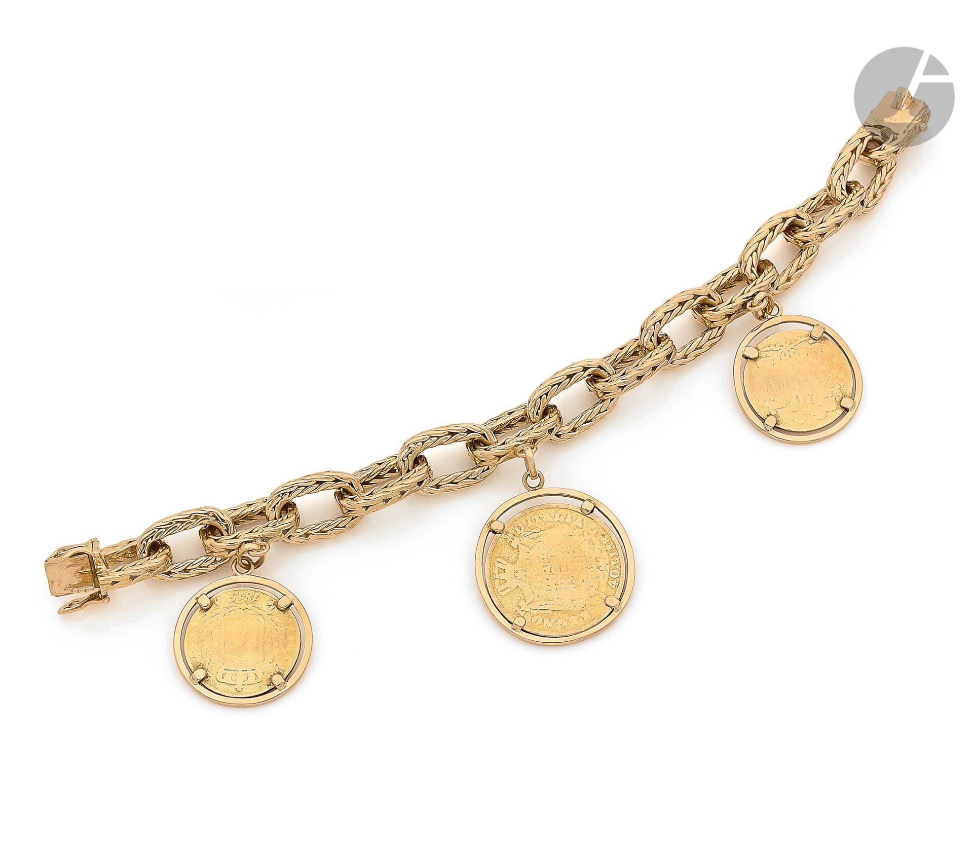 BOUCHERON

Bracelet en or 18K (750) retenant en pampilles 3 pièces en or 18K. Signé et numéroté. Conservé dans son écrin. Longueur : 20 cm environ. Poids : 128,4 g (on joint un maillon supplémentaire)



A Boucheron bracelet