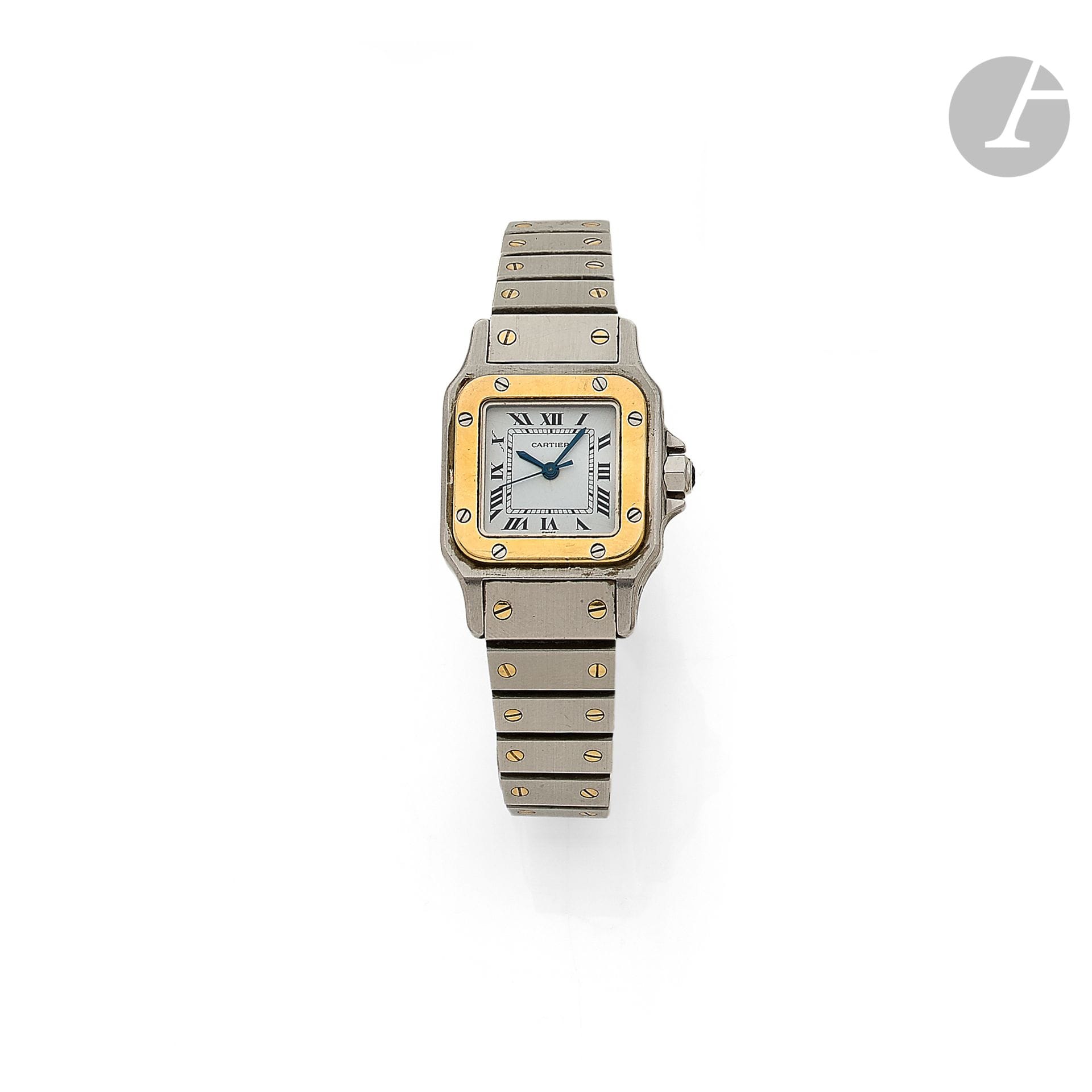 CARTIER Santos. Vers 1980

N° 090213012

Montre bracelet pour femme en or 18K et acier, cadran blanc, index chiffres romains formant les heures, mouvement mécanique à remontage automatique, bracelet en or et acier avec sa boucle déployante signée. Cadran, boîtier et mouvement signés.

La montre est accompagnée de ses papiers .