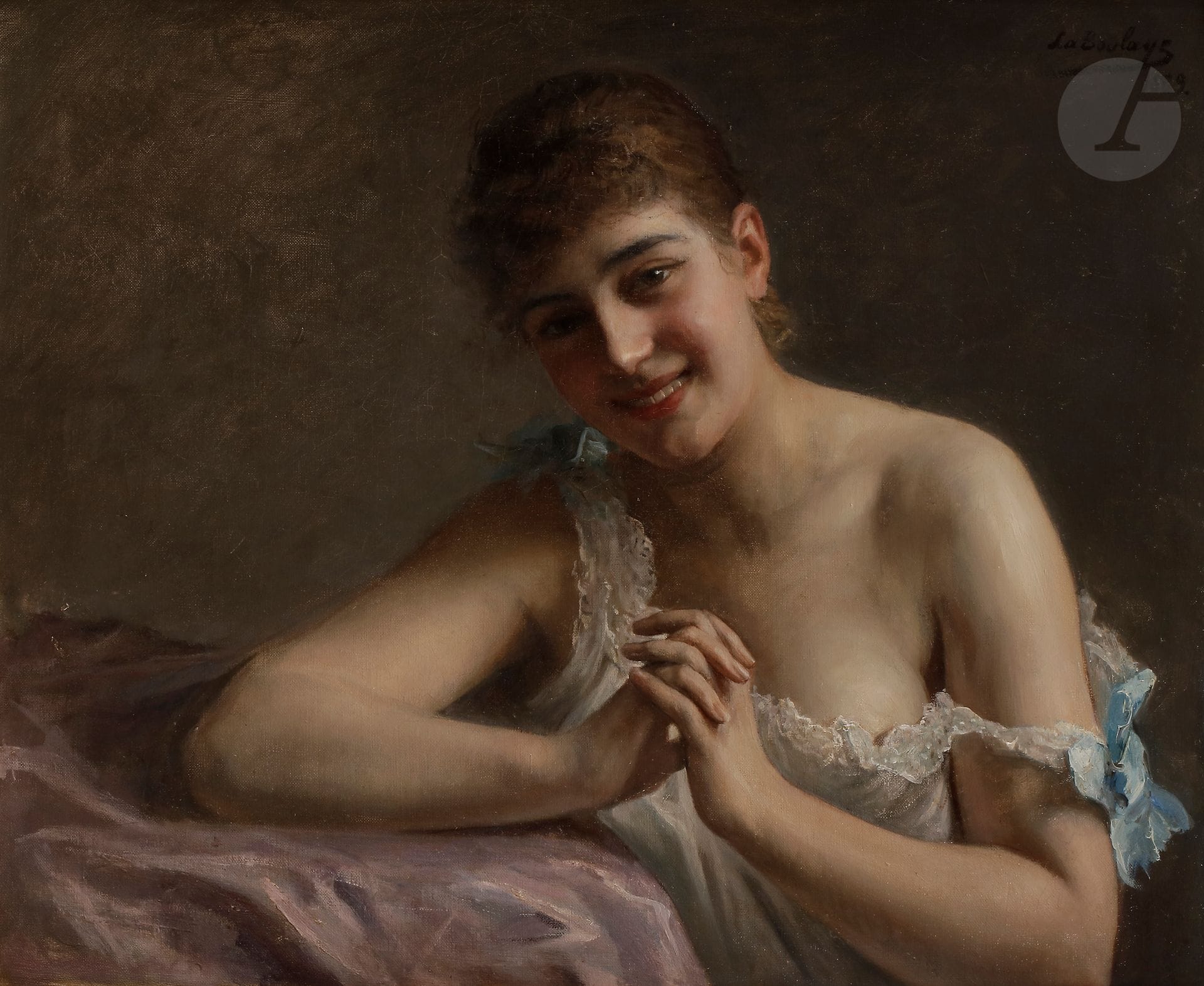 
Paul LA BOULAYE (1856-1913)



Portrait de jeune fille au déshabillé, 1889



Huile sur toile.



Signée et datée en haut à droite.



54 x 65 cm
