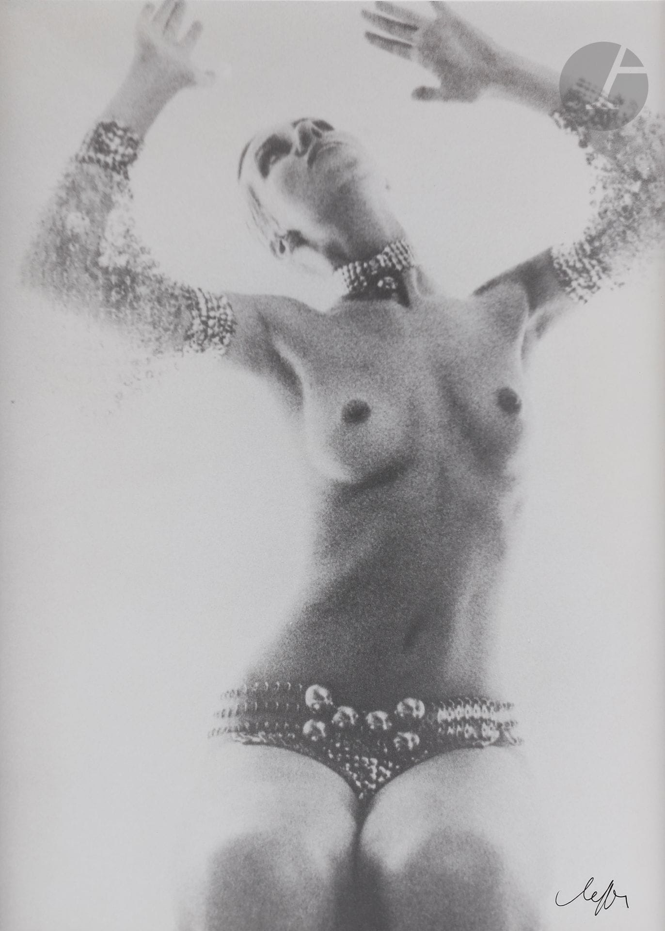 Jean Clemmer (1926 - 2001) 
Nu féminin pour Paco Rabanne [parures], 1969.  
Épreuve argentique d’époque, signée à l’encre en bas à droite. Tampon « Photo Jean Clemmer » au verso.  
38,5 x 28,3 cm  
 
Bibliographie : 
Paco Rabanne - Jean Clemmer, Canned Candies: The Exotic Women and Clothes of Paco Rabanne, Londres, Charles Skilton Ltd., 1969, p. 21.

Jean Clemmer (1926-2001)
Nude for Paco Rabanne [jewelery], 1969. 
Vintage gelatin silver print, signed in ink in lower right corner.  Stamp "Photo Jean Clemmer" on verso.
38.5 x 28.3 cm