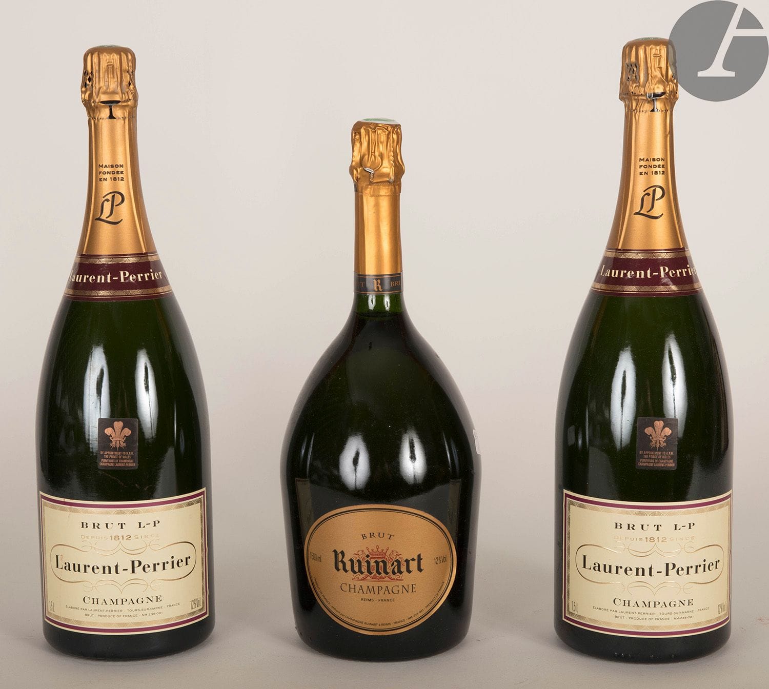 2 Mag CHAMPAGNE BRUT, Laurent-Perrier, NM
1 Mag CHAMPAGNE BRUT, Ruinart, NM
