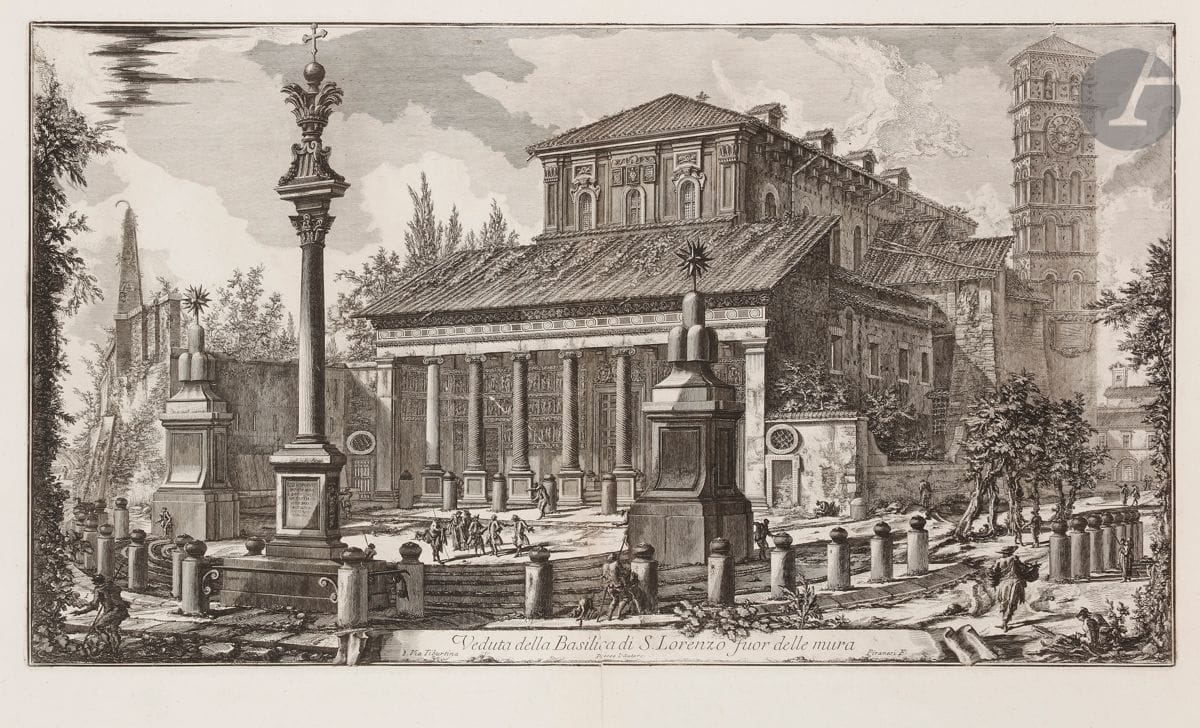 Giambattista Piranesi (1720-1778) 
Veduta della Basilica di S. Lorenzo fuor delle mura. (Église Saint-Laurent). 1750. Eau-forte et burin. 665 x 380 [763 x 540]. Hind 12 (iii/v). Bonne épreuve sur vergé fort, le prix effacé, avant le numéro 19. Numéro de folio 20 à la plume et à l’encre sépia dans l’angle supérieur droit. Pli vertical médian normal. Longue déchirure curviligne en travers du sujet, consolidée par une ancienne bande de renfort au verso. Bord gauche irrégulier, légèrement déchiqueté, avec petits trous d’onglets de reliure. Grandes marges. 1er tirage parisien.
