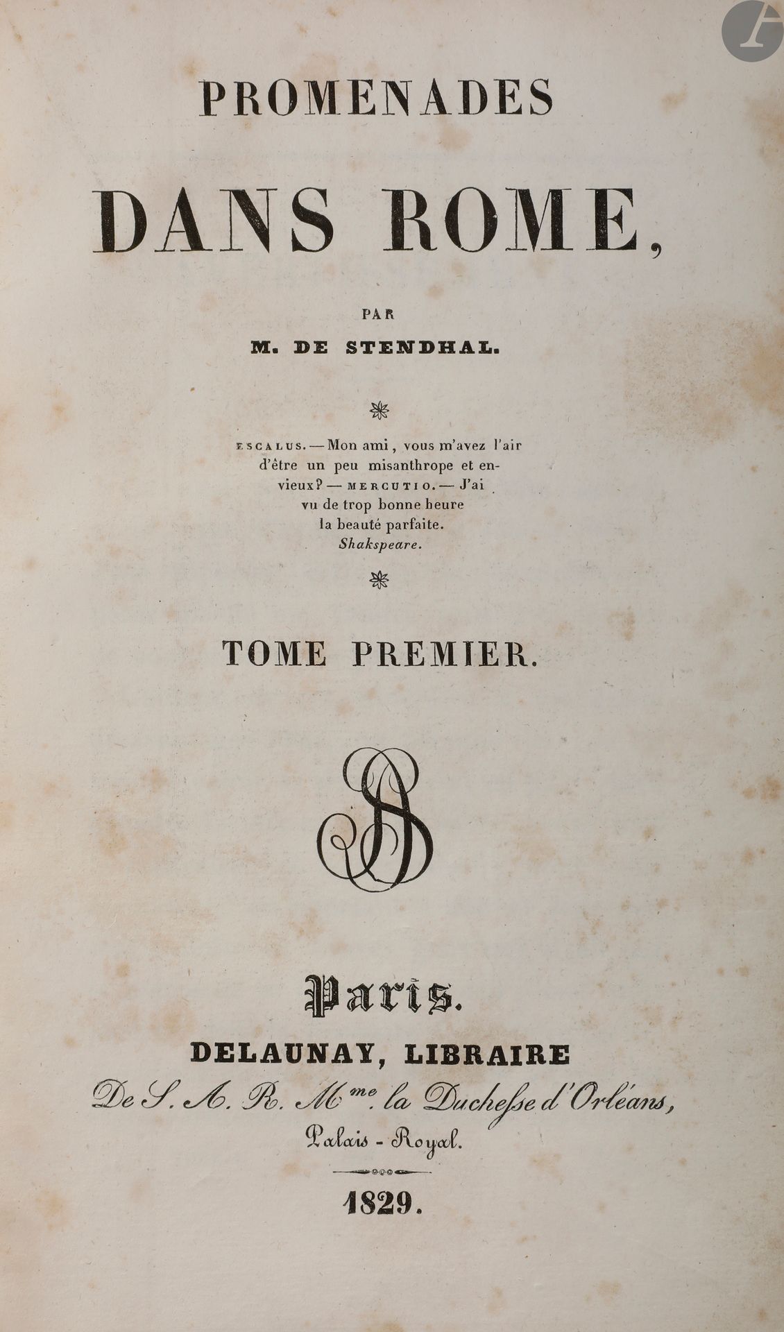 STENDHAL.
Promenades dans Rome.
Paris : Delaunay, 1829. — 2 volumes in-8, 201 x 127 : frontispice, (2 ff.), iv, 450 pp., (1 f.), 2 plans ; frontispice, (2 ff.), 592 pp. Demi-veau vert foncé à coins, dos à faux nerfs orné de roulettes dorées et de motifs à froid, tranches dorées, étui (reliure de l’époque).
Édition originale illustrée de 2 frontispices (Saint Pierre de Rome et la colonne Trajane) et du plan dépliant des vestiges de Rome antique et des douze Collines voisines du Tibre en 2 états, sans et avec les hachures indiquant les reliefs.
Bel exemplaire en reliures de l’époque. L’étui est postérieur.
Rousseurs comme souvent.