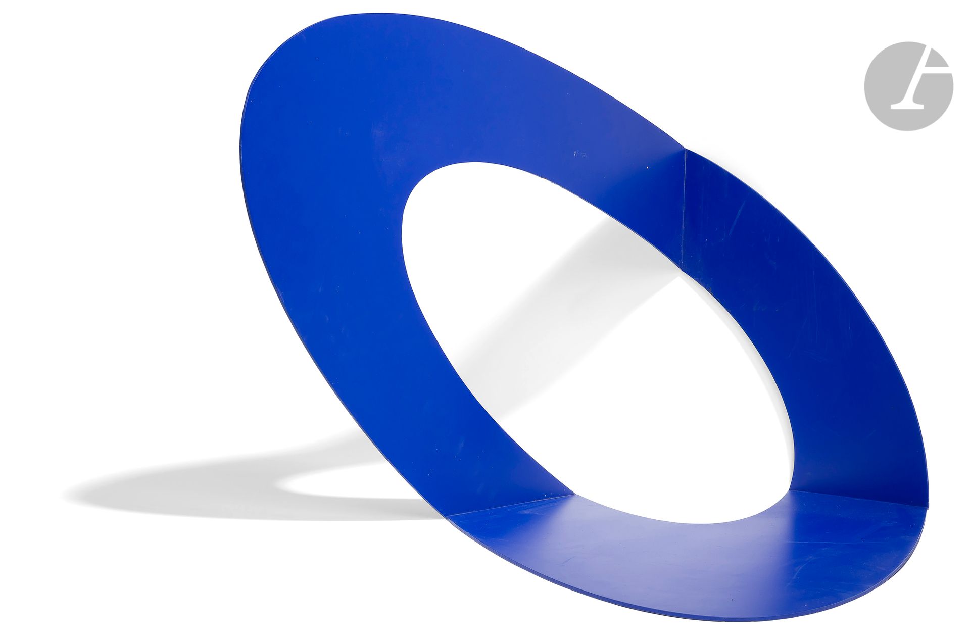 Felice VARINI [Italian] (born 1952
)Ellipse,
2016Lacquered
metal
- Anamorphic sculpture.
Signed and numbered on 30.
45 x 70 x 45 cm



