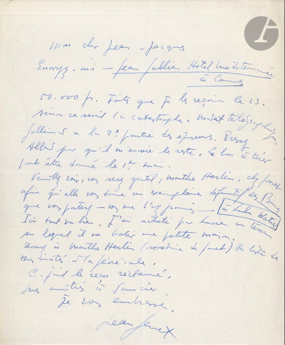 Jean GENET (1910-1986). 3 L.A.S., 2 P.A.S. et 1 L.S., Paris et Cannes 1947, à Jean-Jacques Pauvert ; 5 pages in-4 (une déchirée en plusieurs morceaux) et 1 page oblong in-8, 2 enveloppes.

Sur ses pièces Haute surveillance, et Les Bonnes [celle-ci fut créée à l’Athénée le 19 avril 1947].
Paris 27 janvier 1947. Cession de Haute surveillance (titre ajouté à la main) à 60 exemplaires hors commerce. « La propriété cédée est celle de la copie dactylographiée de cette pièce […] Pour cet abandon de droits, je recevrai 130.000 fr. dont 30 (trente) à remise du manuscrit, et 100 (cent), le 15 mars 1947 »… [Cannes fin mars 1947]. « Voulez-vous avoir la gentillesse de m’envoyer le plus tôt possible recommandé la version de Haute surveillance corrigée par Barrault. Faites aussi que les 50.000 fr. m’arrivent pour le 13. Envoyez un mandat télégraphique au nom de Jean Gallien Hôtel Méditerrannée Cannes. Je sais que je vous dois 5.000 fr. Mais je serais content si vous les reteniez à la fin, sur le dernier versement »… [Cannes 31 mars 1947]. « Soyez gentil de me faire parvenir la dactylographie de Haute surveillance, celle qui est corrigée par Barrault. […] Dites-moi si vos rapports avec Gallimard sont aussi cordiaux »… Il donne les coordonnées à Cannes de Mme Maglia, avec qui Pauvert devra traiter « pour nos prochaines affaires »… [Cannes 7 avril 1947]. « Envoyez-moi – Jean Gallien Hôtel Méditerranée à Cannes 50.000 fr. Faites que je les reçoive le 13. Sinon ce serait la catastrophe. Mandat télégraphique. Gallimard a la 2e partie des épreuves. Pressez Allard pour qu’il m’envoie le reste. Le bon à tirer peut être donné le 1er mai. Veuillez voir, vous serez gentil, Marthe Herlin, chez Jouvet afin qu’elle vous donne un exemplaire définitif des Bonnes que vous porterez – vous me l’avez promis – à Lulu Watier. Ici tout va bien. J’ai acheté pour Lucien un terrain sur lequel il va bâtir une petite maison »… Il faut aussi donner à Marthe Herlin la liste des invités à la générale… Plus 2 reçus pour l’édition de Haute surveillance (mars 1947). On joint la copie carbone d’une lettre de Pauvert à Genet, Sceaux 26 janvier 1947, confirmant les termes de la cession de Haute surveillance.