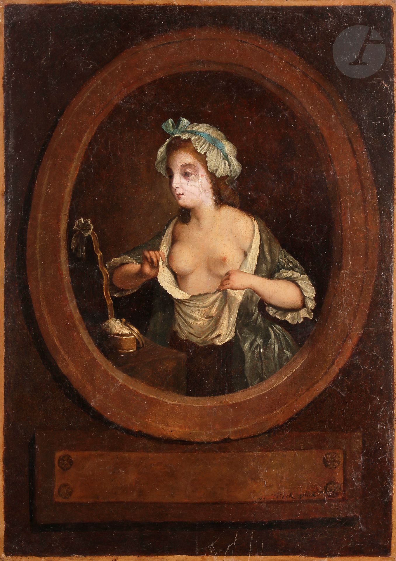 École FRANÇAISE du XIXe siècle
Jeune femme à sa toilette, dans un médaillon surmontant un cartouche 
Toile
Signée en bas à droite M. Truck pinx
38 x 28,5 cm
(Usures et restaurations)