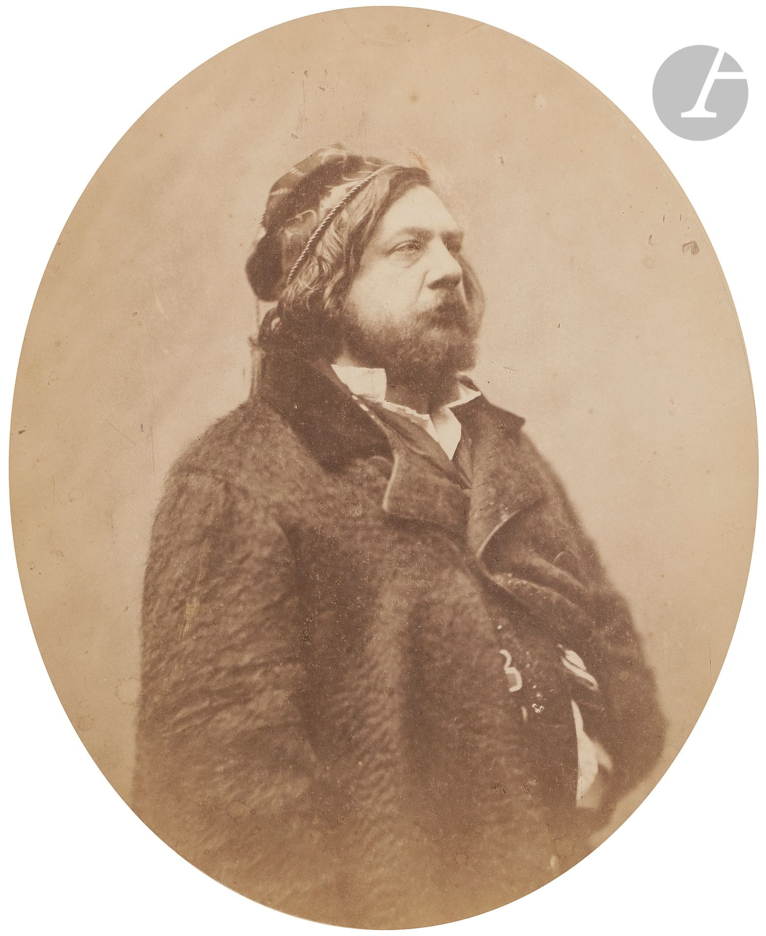 Félix Nadar (1820-1910)
Théophile Gautier, c. 1856.
Épreuve sur papier salé ovalisée, d’après négatif verre au collodion, contrecollée sur carton. 
24,3 x 19,3 cm

 Une autre épreuve sur papier salé est conservée dans le fonds Nadar à la Bibliothèque nationale de France.


Félix Nadar (1820-1910)
Théophile Gautier, c. 1856.
Salt print, from collodion glass negative, mounted on cardboard. 
24.3 x 19.3 cm
