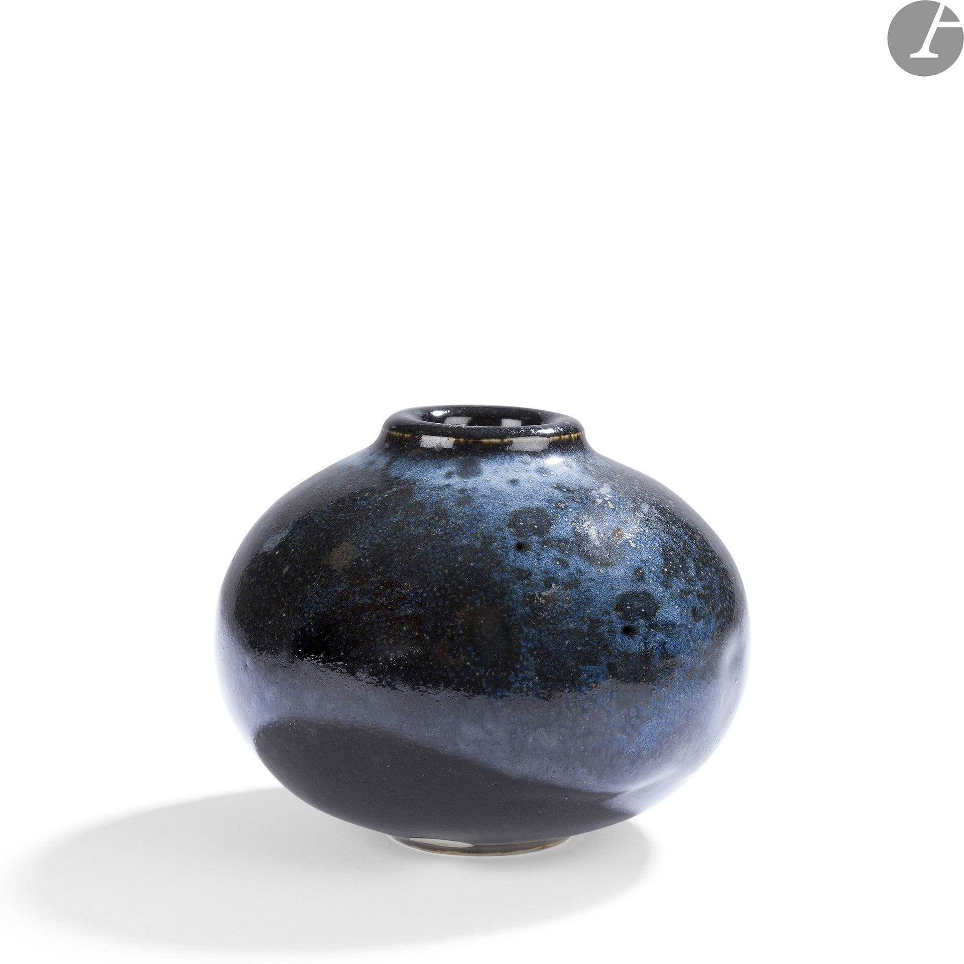 JEAN GIREL (BORN IN 1947
)Vase in flattened sphere resting on heel and with the hemmed neck. Proof in polychrome enamelled porcelain. Signed Jean GIREL under the base. H. 9 cm - D. 11 cm
