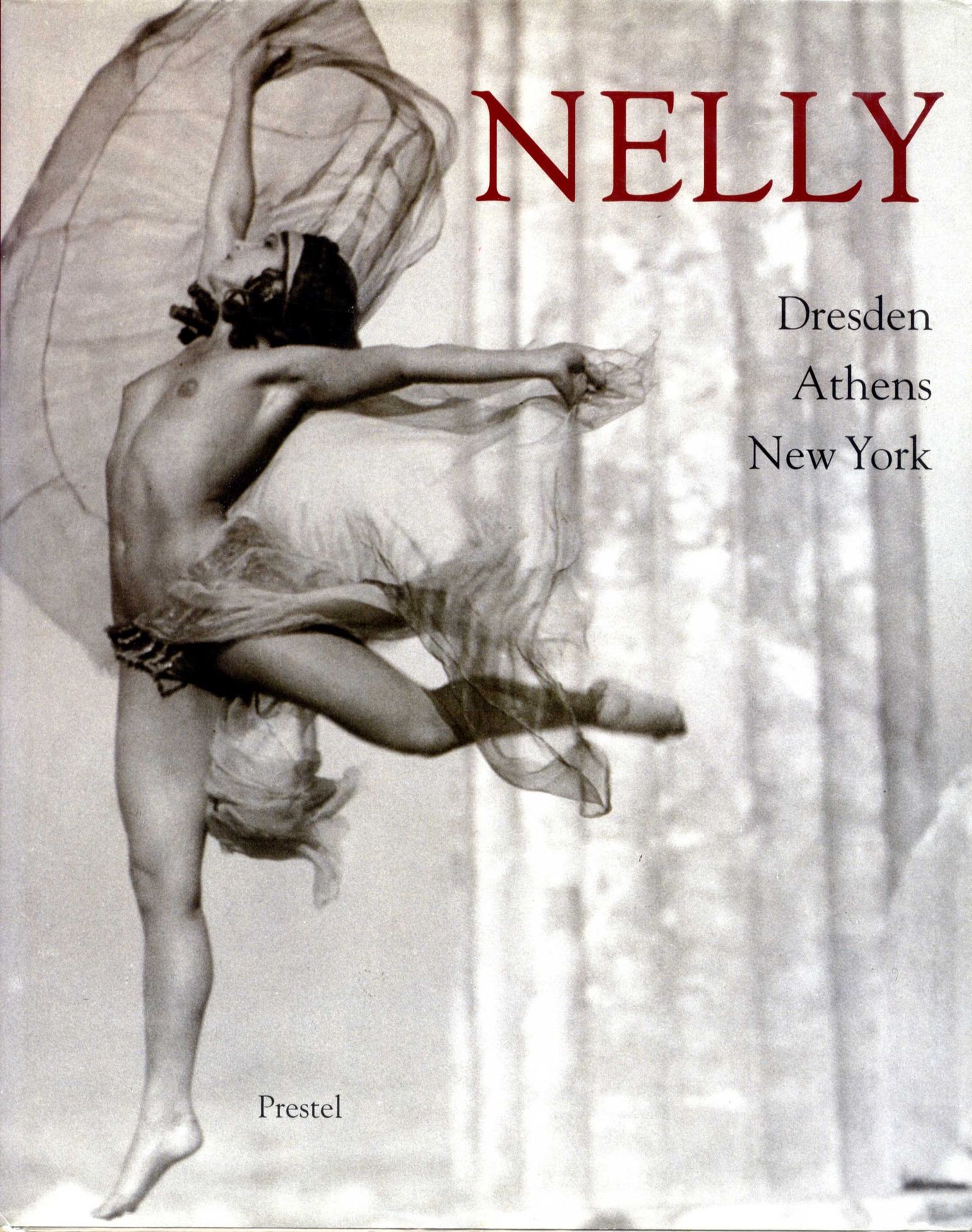 NELLY (1899-1998)

Dresden Athens New York.
Munich / London / New York, Prestel, 2001.

In-4 (30,5 x 24,5 cm). Édition originale reliée, 104 pp, 60 photographies en noir et blanc dont certaines teintées en bistre, texte d’Irène Boudouri, reliure d'éditeur cartonnée avec titre imprimé en creux en caractères rouges et jaquette illustrée.