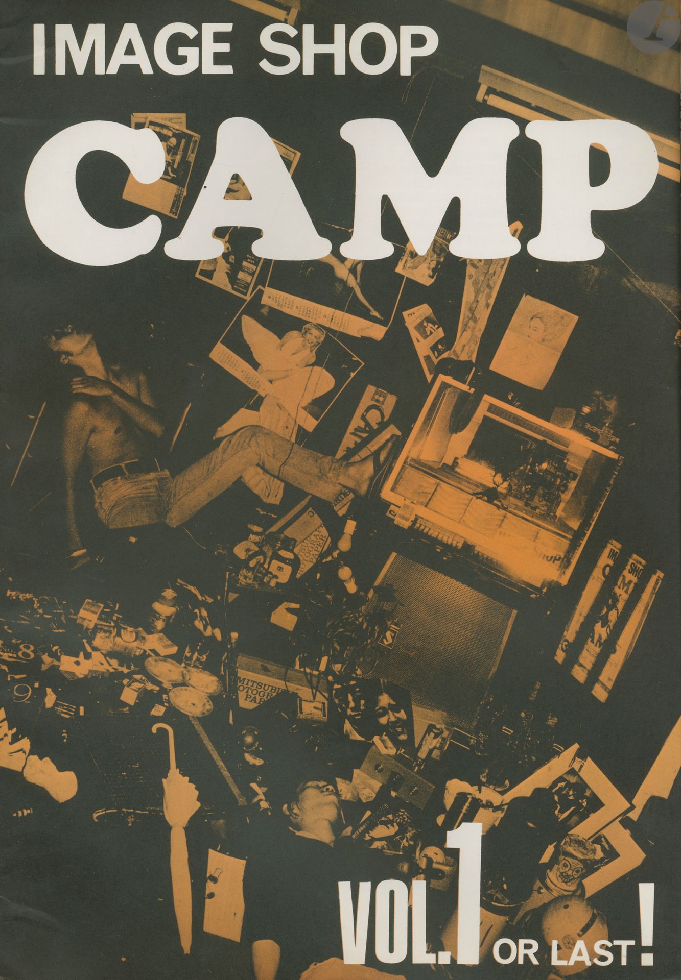 [JAPON]
Collectif.
Image Shop Camp. Vol. 1 or last !
Camp, 1980.
In-folio (41 x 28,7 cm). Édition originale, agrafée. Incroyable graphisme et design de ce rare numéro, 1er et dernier de la série! État proche du neuf de ce fragile ouvrage.