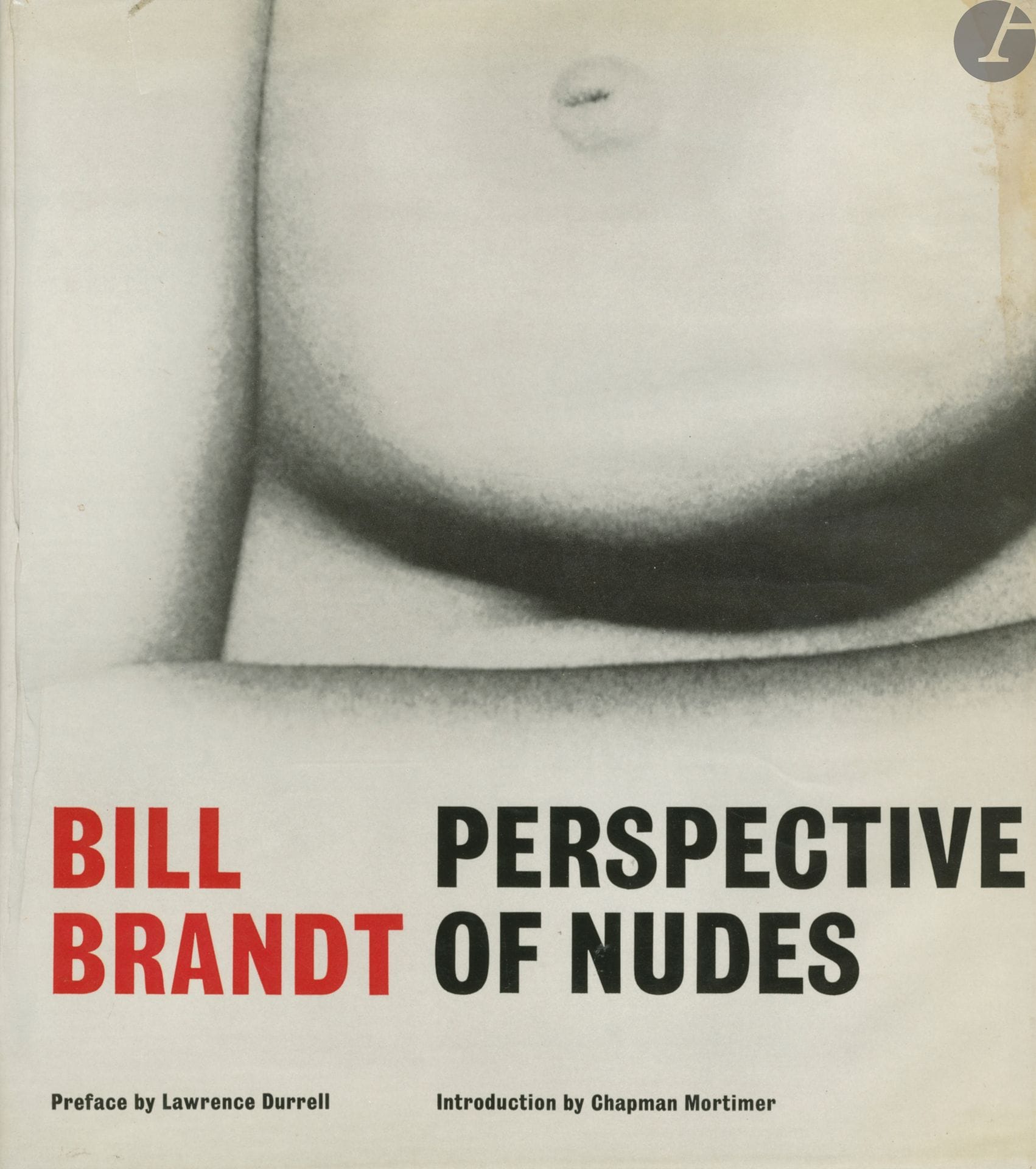 BRANDT, BILL (1904-1983)
Perspective of nudes.
The Bodley Head, Londres, 1961.
In-4 (28 x 24,5 cm). Édition originale anglaise. 14 pp. de texte. 90 photographies reproduites en héliogravure. Cartonnage d'éditeur sous jaquette illustrée (légers défauts).
Réf. Parr & Badger, I, p. 216 ; Bertolotti, pp. 150-151.