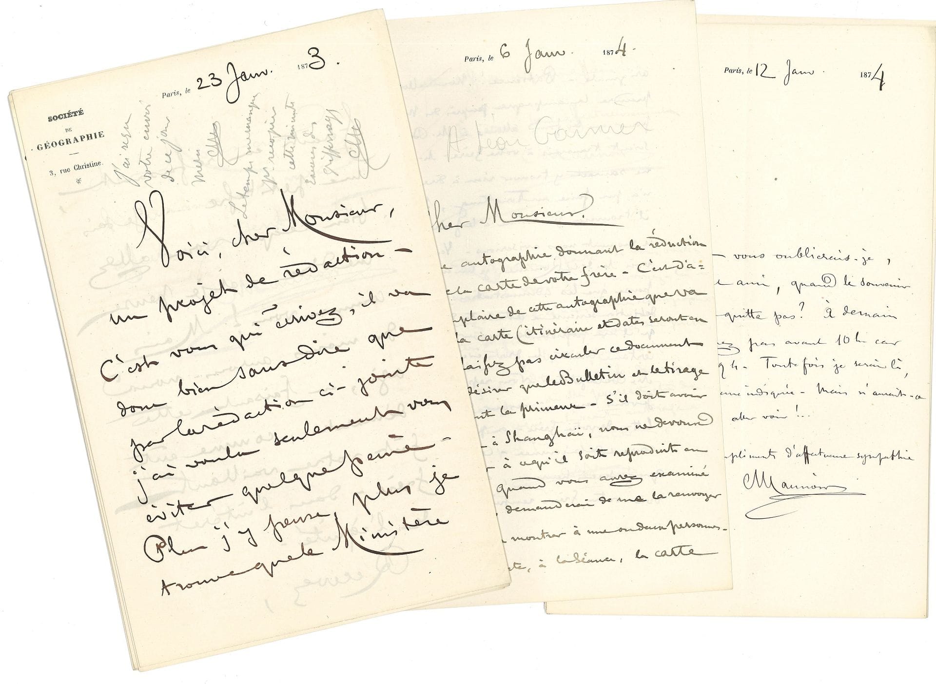 Charles MAUNOIR (1830-1901) géographe. 55 L.A.S., Paris 1873-1898, à Léon Garnier ; 130 pages in-8 ou in-12, nombreux en-têtes de la Société de Géographie.

Belle correspondance évoquant Francis Garnier, le célèbre explorateur de l’Indochine.
Ancien militaire devenu géographe, Charles Maunoir publia de nombreux articles et mémoires dans des revues savantes telles que L’Année géographique et le Bulletin de la Société de Géographie. De 1867 à 1896, il fut secrétaire général de la Société de Géographie. Son correspondant, Léon Garnier (1836-1901), était le frère du célèbre explorateur Francis Garnier (1839-1873), connu pour son important voyage effectué à travers l’Indochine et la Chine méridionale de 1866 à 1868. 
La correspondance est relative à Francis Garnier, à ses proches et à diverses publications relatives à son expédition : parution de la relation imprimée du voyage (1873) ; lecture d’un compte rendu à la Société de Géographie ; mise à disposition d’une somme de 3000 F pour Francis Garnier ; demande du directeur de la Revue des Deux Mondes de s’entretenir avec Léon Garnier ; gravure d’une carte montrant l’itinéraire de F. Garnier (1874) ; pension destinée à sa veuve ; projet d’un portrait de F. Garnier qui doit être présenté à la Société de Géographie ; réalisation d’un buste de l’explorateur par Topffer ; protestation auprès de la Société d’Ethnographie (1875) ; remise d’une lettre par Dutreuil de Rhins (1879) ; recherche d’une pierre lithographique chez le graveur Erhard contenant l’itinéraire de F. Garnier (1882) ; publication des lettres de Doudart de Lagrée par Arthur de Villemereuil (1885) ; recommandations en faveur du sergent Imbert, ancien compagnon d’armes de F. Garnier, pour la médaille militaire et la médaille du Tonkin (1889-1891), etc.
« J’ai mon exemplaire de l’Indo-Chine !... C’est une œuvre superbe – et qui m’aurait remis au cœur le souvenir de votre frère, s’il en eut été besoin. L’affaire des expéditions à faire par la Société de Géographie est réglée. Mais j’ai vu avec regret que le nom de M. Garrez avait disparu de la liste des personnes auxquelles est donné l’ouvrage... M. Garrez est l’un des hommes qui ont aidé votre frère pour les questions d’histoire de l’Inde. Comment faire pour remettre les choses dans les conditions qui étaient [...] conformes aux vœux de votre frère ? » (7 janvier 1873). « A notre prochaine séance, 7 mars, M. Vivien de St Martin lira le compte-rendu sur la relation du voyage d’exploration en Indo-Chine. Je dirai qu’on vous envoie une convocation. Mais tenez-vous, dès maintenant, pour prévenu. [...]. J’allais oublier de vous dire que j’ai reçu, de votre frère, une lettre affectueuse à laquelle je vais répondre de mon mieux » (22 février). « Voici une autographie donnant la réduction à moitié de la carte de votre frère. C’est d’après un exemplaire de cette autographie que va être gravée la carte (itinéraire et dates seront en rouge). Ne laissez pas circuler ce document car il est à désirer que le Bulletin et le tirage à part en aient la primeur [...] Nous allons entreprendre la campagne auprès du ministère pour que les fonds alloués à M. Delaporte soient transmis à votre frère. M. Delaporte ne saurait y trouver rien à dire et ce qu’il n’a pu faire au Tong King, faute de santé, il trouvera peut-être à le faire ailleurs » (6 janvier 1874)... « Si la mort de votre pauvre frère est survenue en service commandé, votre belle-sœur a droit à une pension de 1060 F. Au cas contraire la pension ne serait que de la moitié, soit 530 F. Je ne pense pas qu’il puisse y avoir le moindre doute sur la situation » (14 janvier). « Le président de la Sté de Géographie a pris bonne note du vœu que je lui ai exprimé pour le retour de votre belle-sœur de Shang-Haï [...] La Société est un milieu qui accueillera toujours avec la sympathie la plus profonde tout ce qui pourra se rapporter à votre frère, et sur lequel vous pouvez, je crois, compter en cas de besoin » (19 janvier)... « Cette lettre vous sera remise par M Dutreuil de Rhins, dont le nom vous est sans doute connu et qui s’occupe beaucoup de l’Indo-Chine. Il est des défenseurs de votre frère et désirerait causer avec vous de sujets qui vous intéressent. M. de Rhins est un homme sûr et droit – ce que vous lui direz sous réserve, il n’aura garde d’en faire usage, surtout un mauvais usage » (8 octobre 1879)… « Je ne puis malgré toutes mes recherches mettre la main sur la pierre de l’Itinéraire de Mr Garnier. Si cependant on peut encore patienter quelques jours, il me sera peut-être possible de la retrouver » (Erhard à Maunoir, 24 mars 1882, transmise à L. Garnier) ; sur le même feuillet : « La pierre philosophale n’est pas plus difficile à trouver que cette pierre lithographique. Pouvez-vous attendre encore un peu ?... Pourriez-vous me rendre les nos de l’Explorateur sur lesquels vous m’aviez mis des observations à l’encre rouge en face des paragraphes d’un article de M. de Villemereuil ? » (25 mars 1882)… On join