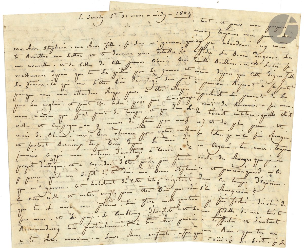 Jeanne Le Roux de la Chapelle, baronne TASCHER DE LA PAGERIE. L.A.S. [au Vauclin, Martinique] 31 mars 1804, à sa fille Stéphanie (1788-1832, future duchesse d’Arenberg) ; 8 pages in-4.

Magnifique et très longue et lettre sur la situation tragique des colons de la Martinique pendant le blocus : « cette colonie bien malheureuse depuis que tu l’a quittée par la guerre et la famine et qui va l’être bien davantage sous peu puisque nous attendons chaque jour à être attaqués par les Anglais, et peut-être hélas, prise par eux puisque nous n’avons que fort peu de troupes, et que dans les villes et campagnes on y meurt de faim par neuf mois de blocus assez bien observé pour notre malheur et partout beaucoup trop bien depuis le mois de janvier, ce qui nous autorise davantage à croire à ce projet d’attaque et à craindre d’être pris par famine »... Elle la charge de présenter le porteur de la lettre à « ton cher parrain et à ta chère marraine » [Bonaparte et Joséphine] pour qu’il plaide en faveur de l’île « car personne n’est plus vrai que lui [...] et ton parrain et ta marraine sauront tous ce qui nous concerne avec détails et vérité ». Elle évoque ses inquiétudes quand elle a appris que lors de sa traversée son navire fut pris et amené en Angleterre, donne de ses nouvelles et évoque leur situation difficile. « J’espérais que la récolte de l’année dernière me mettroit à même de ne pas manquer d’argent. Et point du tout, elle est encore à l’habitation cette récolte, les gaboteurs n’ont pu continuer à nous l’apporter », et elle ne trouve plus personne sur l’île pour la lui envoyer, il n’y a ni bras, ni matériel, ni vivres et pour la première fois de sa vie, elle a dû emprunter. « C’est ton digne directeur et instituteur Mr l’abbé Garnier et Mr Nielly qui m’a fait vivre jusqu’à présent. Oui, ma bonne, c’est lui seul qui tous les lundis avec l’affection d’un fils tendre, me porte ce qu’il a gagné de son carnelle des nègres dans la semaine ». Il est le seul, parmi tous les gens qu’elle a aidés dans cette ville, qui soit si charitable avec elle. L’absence et l’éloignement de ses enfants est terrible à vivre, mais elle le supporte « en chrétienne », car elle a l’espoir, qu’à la paix venue, elle viendra les rejoindre en France. « J’iray vous voir tous pour ne plus vous quitter mes chers enfants qu’à la mort ». Elle charge son porteur de rapporter des portraits de chacun de ses enfants. « Je voudrois que sur une simple boëte d’écaille bien noire et toute unie chacun de ces portraits, que je baiserai mille fois par 24 heures et qui ferait le bonheur de ma vie et m’aideray à supporter tous mes maux et le temps qu’il me restera à être loin de vous tous »...