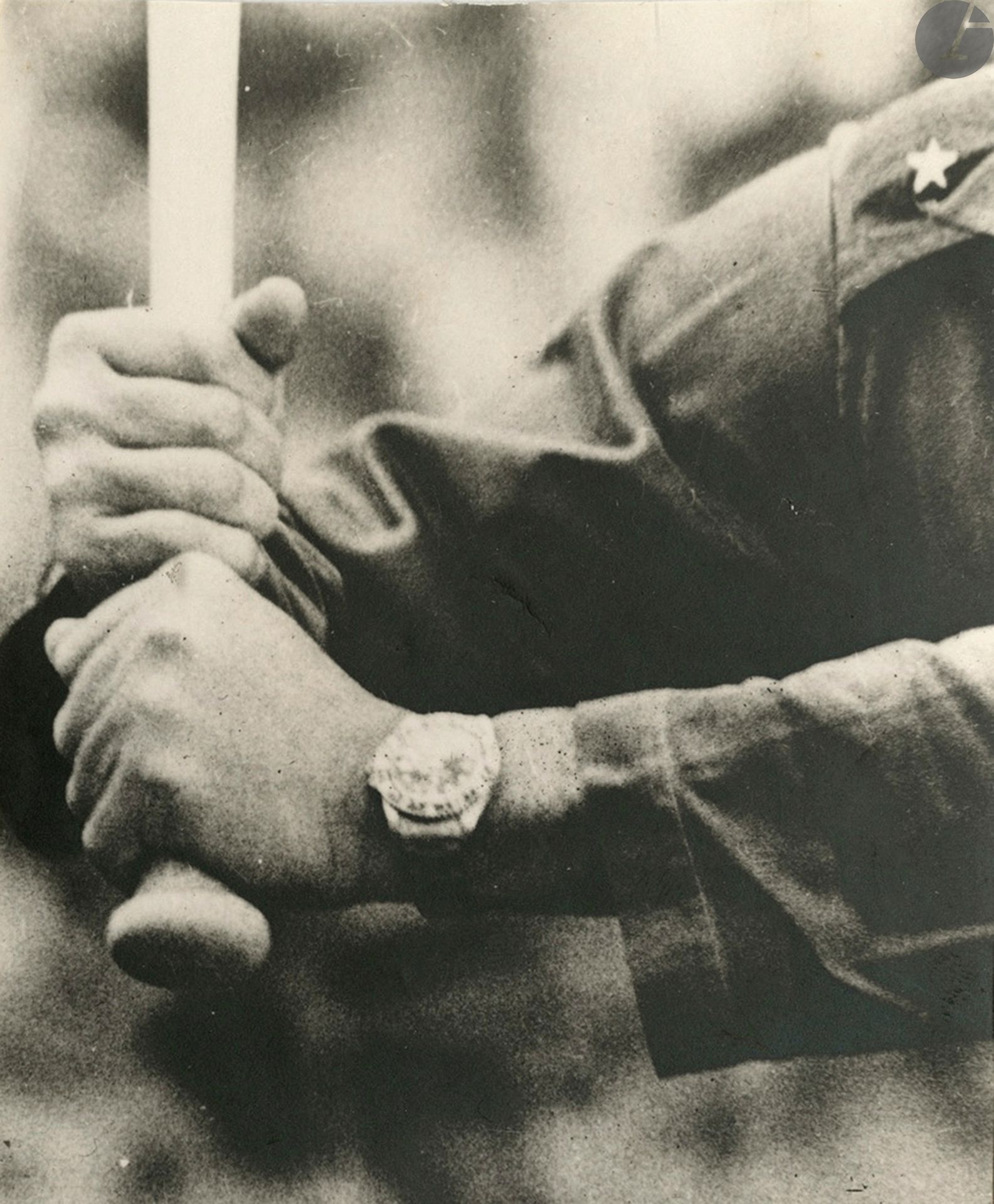 Alberto Korda (1928-2001)
Fidel Castro, 1961-1972. 
Fidel Castro jouant au basketball. Rolex au poignet de Fidel Castro. Visite en URSS, 1963. Fidel Castro en compagnie de Nikita Khrouchtchev et Léonid Brejnev. Discours. Dans un champ de canne à sucre. À la chasse. Avec ses troupes à Santiago de Cuba. 
18 épreuves argentiques d’époque et un contretype. Tampon « Studio Korda »,  annotations manuscrites, dates et coupures de presse, contrecollées aux versos. 
Formats : de 10 x 8,5 à 20 x 25,5 cm 

Alberto Korda (1928-2001)
Fidel Castro, 1961-1972. 
Fidel Castro playing basketball. Rolex on the wrist of Fidel Castro. Visit to the USSR, 1963. Fidel Castro with Nikita Khrushchev and Leonid Brezhnev. Speech. In a sugar cane field. Hunting. With his troops in Santiago de Cuba. 
18 vintage gelatin silver prints and one contretype. Stamp "Studio Korda", DImensions : from 10 x 8,5 to 20 x 25,5 cm
