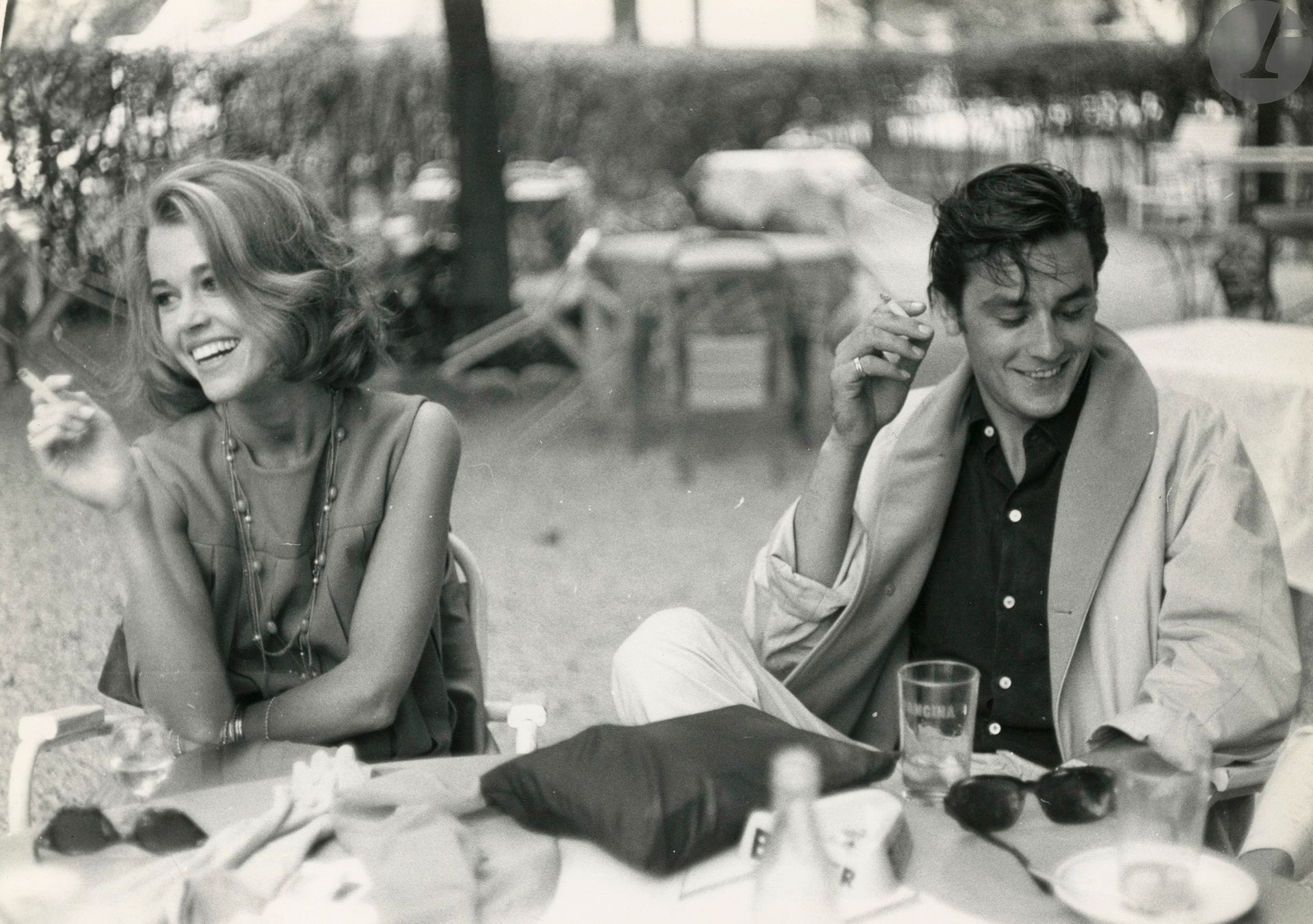 Edward Quinn (1920-1997
)Jane Fonda and Alain Delon during the shooting of Les Félins. Antibes, 1964. 
Three (3) silver prints from the period. Stamp of the photographer on the back. 
18 x 24 cm 

Edward Quinn (1920-1997)
Jane Fonda and Alain Delon on the set of Félins. Antibes, 1964. 
Three vintage gelatin silver prints. Photographer's stamp on versos. 
18 x 24 cm








