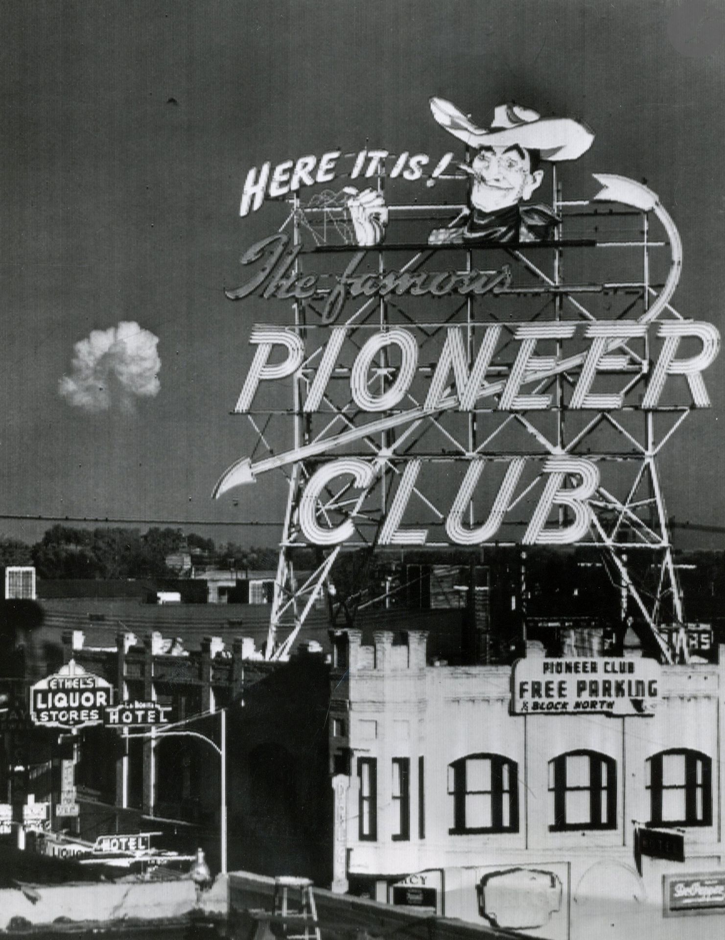 Don English (1926-2006
)Las Vegas, November 1951. 
Atomic cloud in the background. 
Vintage silver print. Press stamp, annotations, captions and date on label on verso. 
22.9 x 18.1 cm with

marginsNuclear testing in the Nevada desert became a tourist attraction in the 1950's, which could be viewed from Las Vegas

.

 

Don English (1926-2006)
Las Vegas, November 1951. 
Atomic cloud in background. 
Vintage gelatin silver print. Press stamp, annotations, captions and date on label, mounted on verso. 
22.9 x 18.1 cm











