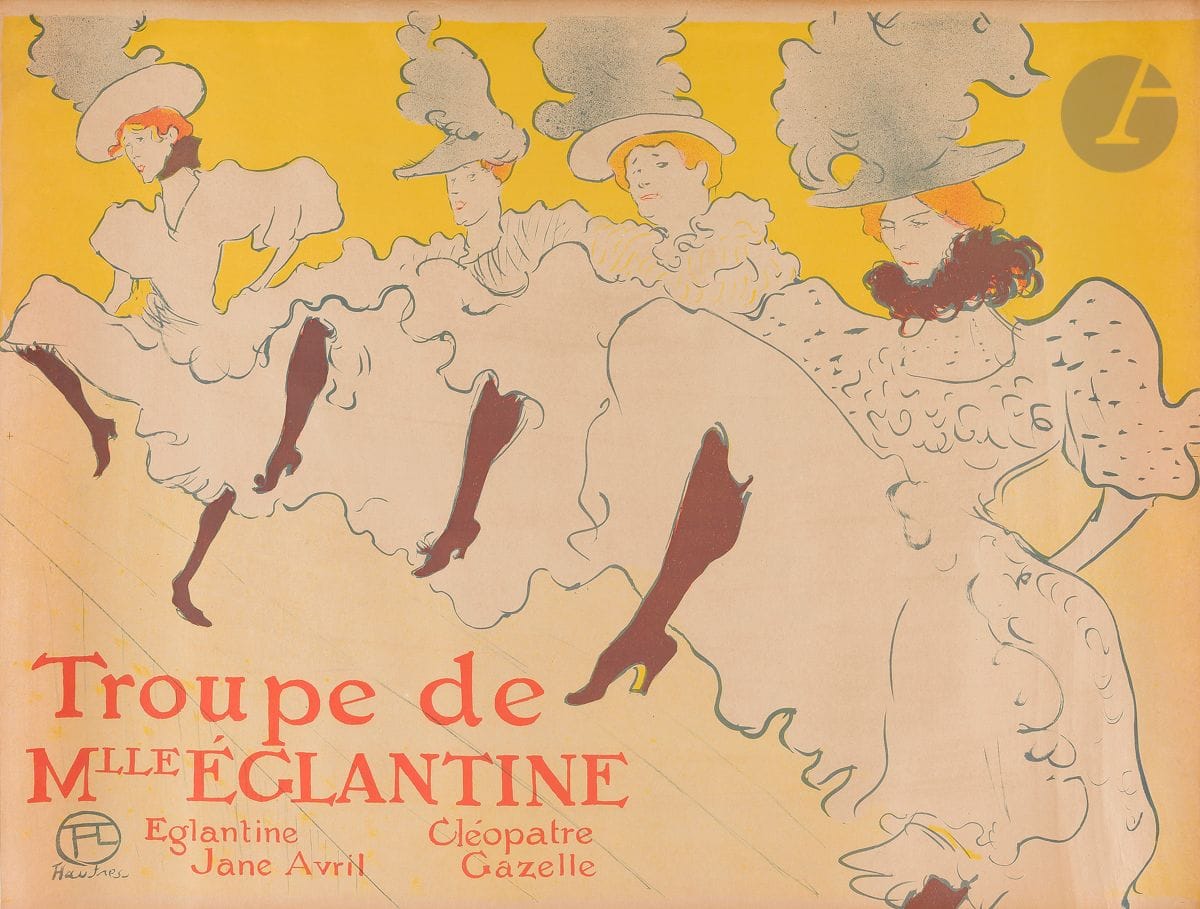 Henri de Toulouse-Lautrec (1864-1901)
La Troupe de Mademoiselle Églantine. Affiche. 1896. Lithographie. [800 x 620]. Delteil 361 ; Wittrock P21. Impression en couleurs. Très belle épreuve sur vélin mince ivoire, anciennement entoilée, avec marge de 10 mm en tête, cette dernière finement oxydée au bord. Plusieurs très fins plis cassés horizontaux en travers du sujet.

« En 1896, Jane Avril va se produire au Palace Theatre de Londres avec la troupe de Melle Eglantine. Elle commande l’affiche du spectacle à Toulouse-Lautrec, dans une lettre, conservée au musée d’Albi, où elle indique le nom et l’ordre des danseuses. Lautrec travaille à partir d’une photographie mais ne suit pas les indications de son amie. Il place les danseuses de gauche à droite, Jane Avril légèrement détachée des trois autres, puis Cléopâtre, Églantine et Gazelle. On retrouve l’art de la synthèse de l’artiste qui transforme la réalité d’un cliché photographique en une composition très graphique, plane et linéaire. » (www.musee-toulouse-lautrec.com).