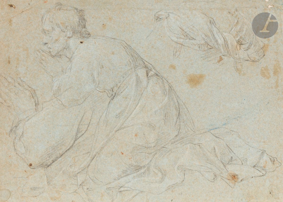 Attribué à Marco BENEFIAL 
(Rome 1684 - 1764)
Homme en prière avec reprise du drapé sur la droite
Crayon noir, rehauts de craie blanche sur papier bleu.
Tête d’homme au verso.
(Taches, pliure centrale verticale et dans le haut, rousseurs, petite déchirure en bas au centre, petite piqûre en haut à gauche).
17, 6 x 24,9 cm
