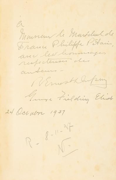 DUPUY (R. Ernest) - ELIOT (George Fielding)
If war comes. New York: The Macmillan company, 1937. In-8 - Toile rouge d'édition, titre et roulette en noir sur le premier plat, dos lisse. Édition originale. EXEMPLAIRE DU MARÉCHAL PÉTAIN, portant un envoi autographe en français signé des deux auteurs et daté du 24 Octobre 1937. Dos et premier plat insolés. Légères piqûres sur les tranches