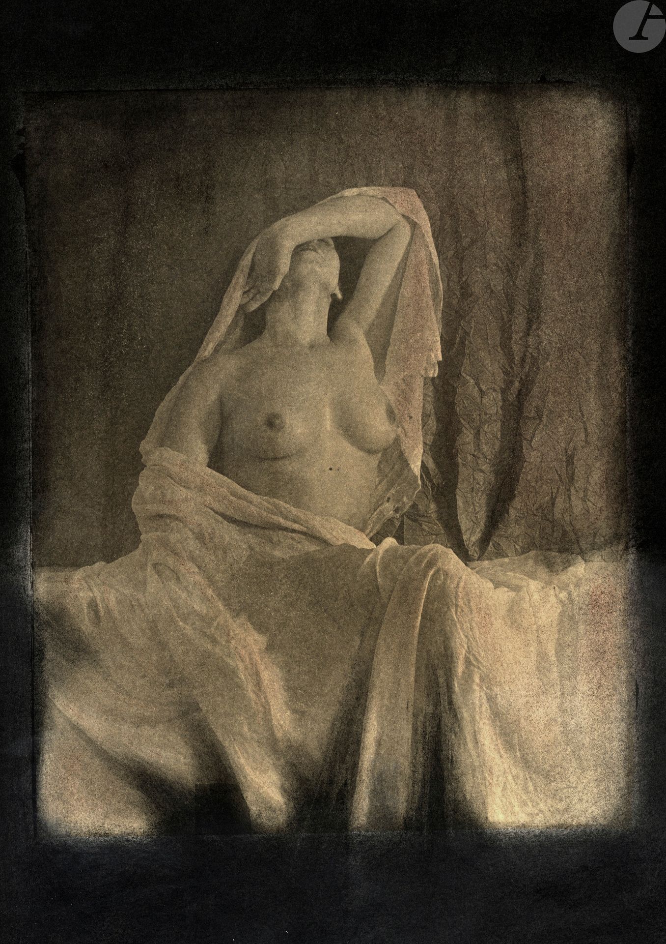 Claude Fauville (1940) 
Female Nude, 1990. 
Platinum print, signed and numbered 3 copies in the lower margin, enhanced with oil pastel.
Image : 29,5 x 23,5 cm 
Sheet : 50 x 40 cm 

Claude Fauville (1940) 
Female Nude, 1990. 
Platinum print, signed and numbered in the lower margin, enhanced with pastel. Edition of 3.
Image : 29,5 x 23,5 cm 
Paper : 50 x 40 cm









