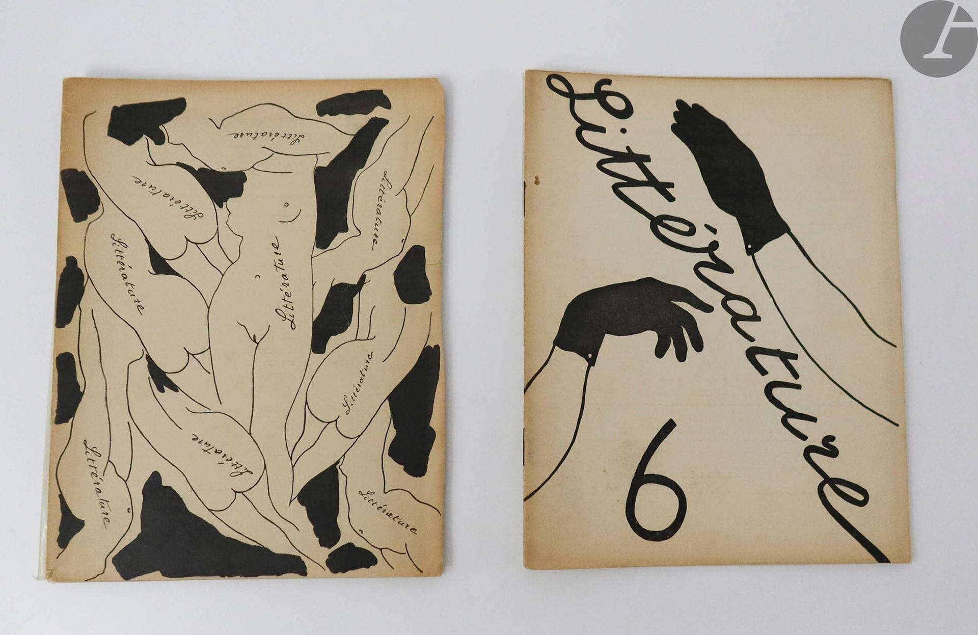 [REVUE SURRÉALISTE].
Littérature.
Paris, 1922-1923. — 2 fascicules in-4, agrafés.

Ensemble de 2 numéros de la revue « Littérature » fondée par Louis Aragon, André Breton et Philippe Soupault. Elle parut en deux séries, la première en 20 numéros publiés entre mars 1919 et août 1921, et la seconde en 13 numéros parus entre mars 1922 et juin 1924.

Les 2 numéros proposés ici proviennent de la second série. Il s'agit du numéro 6 du 1er novembre 1922 et du numéro 10 du 1er mai 1923. Collaborèrent à ces numéros André Breton, Francis Picabia, Jacques Baron, Louis Aragon, Paul Éluard, Joseph Delteil, Benjamin Péret et Robert Desnos.

Exemplaires bien conservés, complets des deux hors-textes donnant respectivement la reproduction d'une œuvre de Picabia, en couleurs, et de Picasso, en noir et blanc.