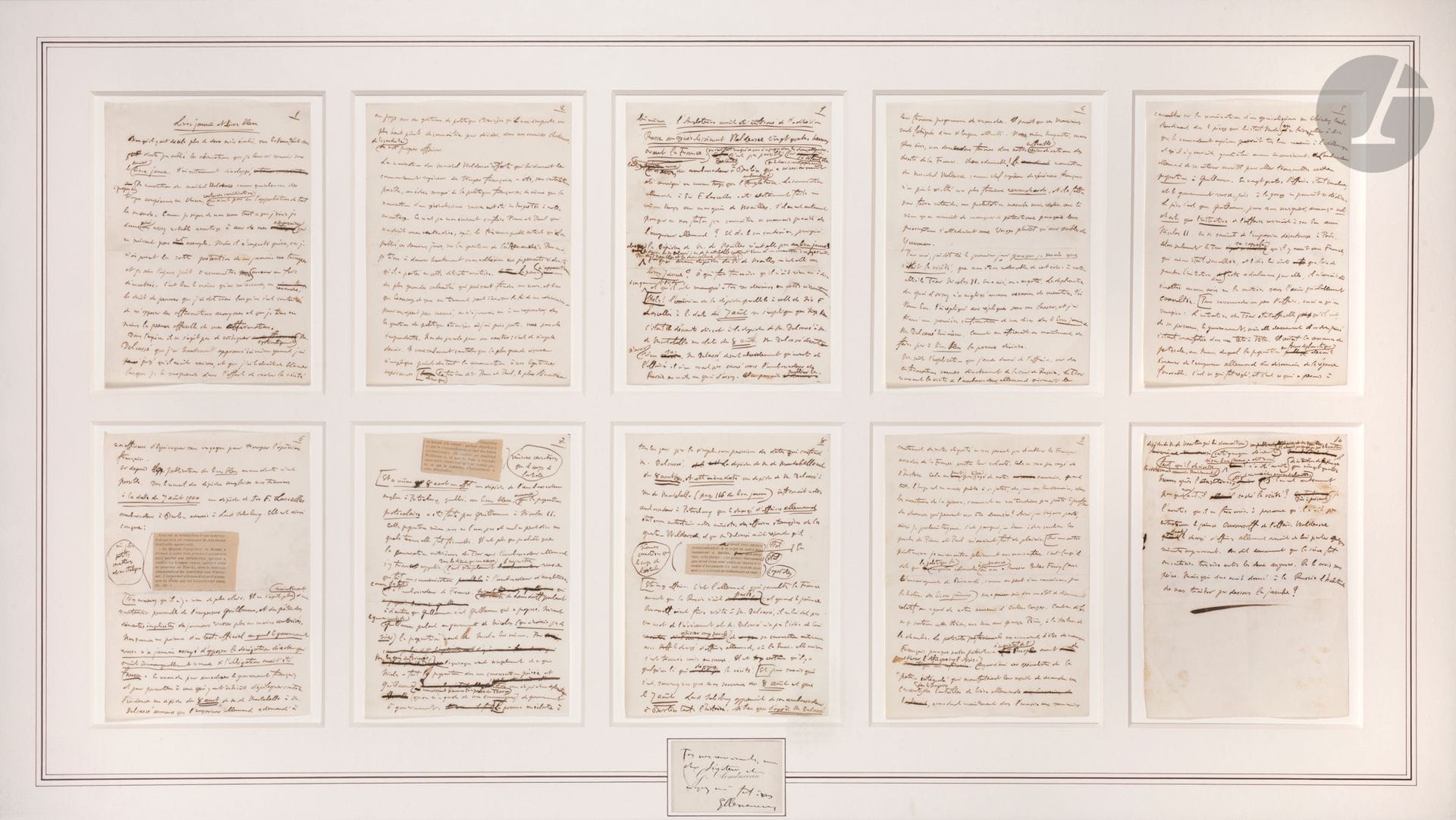 Georges CLEMENCEAU. Manuscrit autographe, Livre jaune et Livre bleu, [1901] ; 9 pages et demie in-4 avec ratures et corrections (sous un grand cadre).

   Violente critique de la politique diplomatique de DELCASSÉ à l’égard de la Russie, à l’occasion de la publication du Livre jaune et du Livre bleu, et au sujet de la nomination du maréchal Waldersee comme généralissime des troupes européennes en Chine (contre les Boxers). Cette nomination est « un échec marqué de la politique française », et Clemenceau reproche à Delcassé de cacher la vérité sous des mensonges : « La guerre m’apparait comme une des plus grandes calamités qui puissent fondre sur nous, et bien que beaucoup de gens me tiennent peut-être – sur la foi de mes adversaires – pour un esprit peu mesuré, on n’a jamais eu à me reprocher, dans les questions de politique étrangère où j’ai pris parti, une parole imprudente. [...] la plus grande réserve n’implique point du tout la renonciation à nos légitimes espérances. [...] le plus élémentaire sentiment de notre dignité ne nous permet pas d’oùblier les Français arrachés de la France contre leur volonté. Cela ne sera pas rayé de l’histoire. Cela ne peut pas être rayé de notre souvenir. Quand toute l’Europe est en armes prête à se jeter, du jour au lendemain, dans les aventures de la guerre, comment ne nous tiendrions pas prêts à profiter des chances qui peuvent nous être données ? Ainsi j’ai toujours parlé, ainsi je parlerai toujours. [...] la politique de conquêtes coloniales à outrance où nous a lancés Jules Ferry (avec l’encouragement de Bismarck, comme on peut s’en convaincre par la lecture des livres jaunes) nous a mis dans un état de désarmement relatif au regard de notre ennemi d’Outre-Vosges. [...] Les patriotes professionnels nous accusaient d’être de mauvais Français parce que notre patriotisme s’inquiétait de l’Europe avant de considérer l’Afrique ou l’Asie. Aujourd’hui ces spécialistes de la “patrie intégrale” qui manifestaient leur esprit de revanche en cassant dans les brasseries des bouteilles de bière allemande, accrochent maintenant dans l’armoire aux souvenirs leur fameux programme de revanche. Il parait que ces Messieurs sont fatigués d’une si longue attente. Nous, moins bruyants, mais plus sûrs, nous demeurons fermes dans notre inflexible revendication des droits de la France ». Clemenceau a soutenu que l’échec remporté lors de la nomination de Waldersee était redevable « à notre allié le Tsar Nicolas II [...] La diplomatie du Quai d’Orsay n’a négligé aucune occasion de mentir ». Mais Clemenceau débusque les preuves de ces mensonges dans le Livre jaune et dans le Livre bleu ; il retrace dans le détail les dessous de cette affaire, avant de conclure : « Mais qui donc avait donné à la Russie l’habitude de nous traiter par dessous la jambe ? »…

