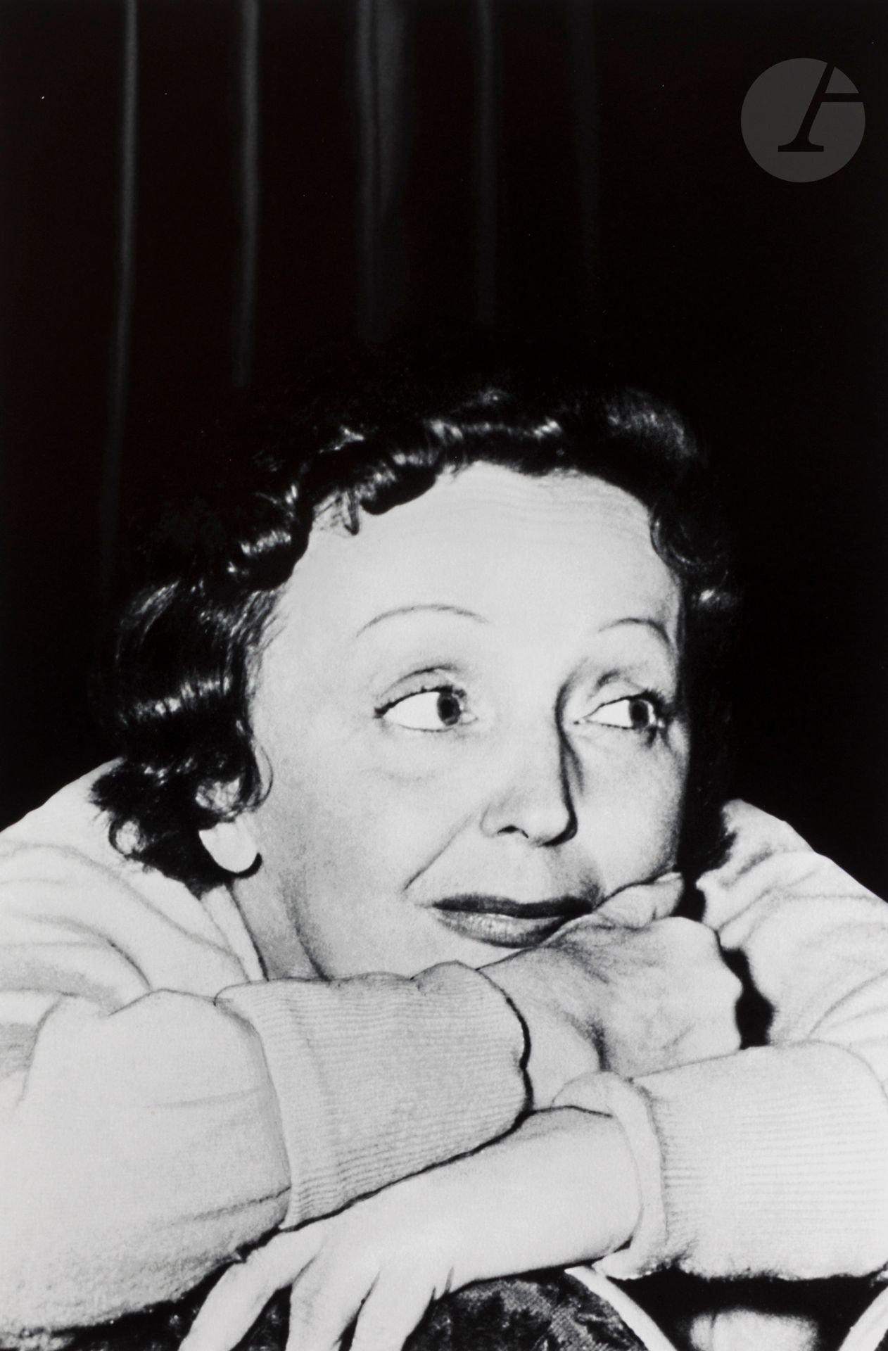 
Hugues Vassal (1933) 

Édith Piaf au municipal de Dijon, octobre 1957. 

Épreuve pigmentaire, signée, titrée et datée au crayon au verso.

Image: 45x30cm

Feuille: 57,7x43cm



Vente au profit de l’association ACT & HELP - lots 1 à 49
