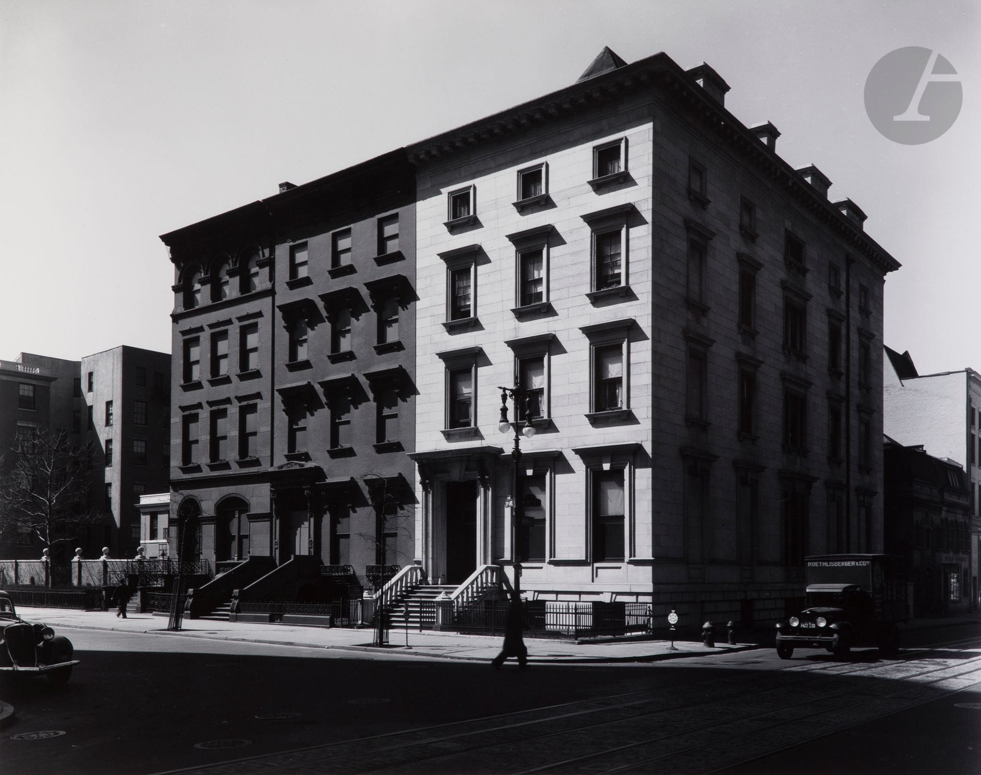 Berenice Abbott (1898-1991) 
Fifth Avenue, Nos. 4, 6, 8. New York, 1936. 
Silver print (c. 1980), mounted on cardboard and signed in pencil on the mount at lower right. Stamped "Photograph - Berenice Abbott - Abbott, Maine" on the reverse of the mount. 
38x48cmA

similar print is held in the collections of MoMA in New York

.


