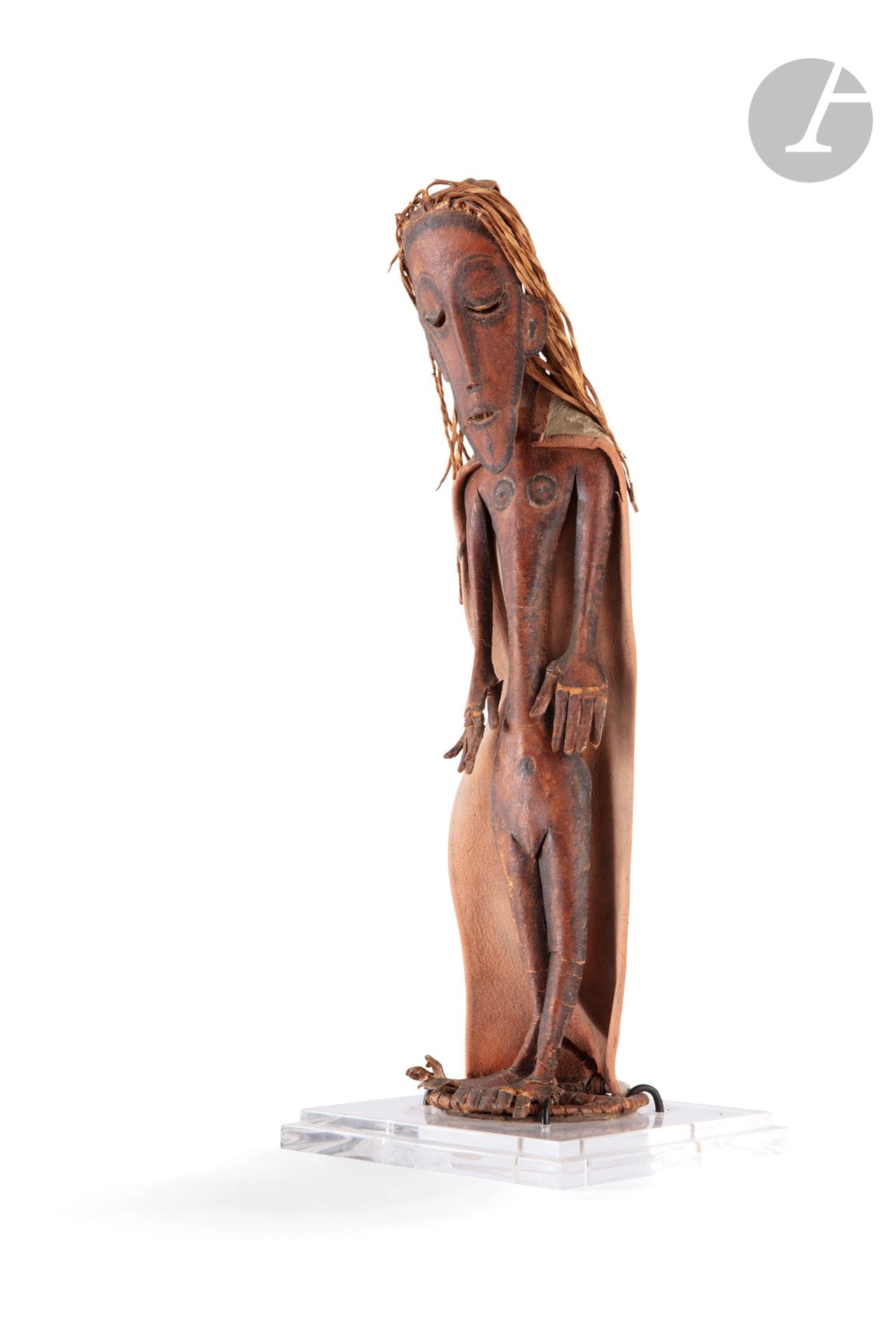 Marie VASSILIEFF (1884-1957
)Personnage à la cape, circa
1950Mixed
media
, leather, wire and collage.
Stamp of the artist's studio on the back of the cape in the lower right corner (erased).
35.5 x 9 x 9 cmProvenance

:
Sale Master Digard, Hôtel Drouot, Paris, November 30, 2011, No. 53.

We thank Mr. Claude Bernes for the information he has provided us




.



