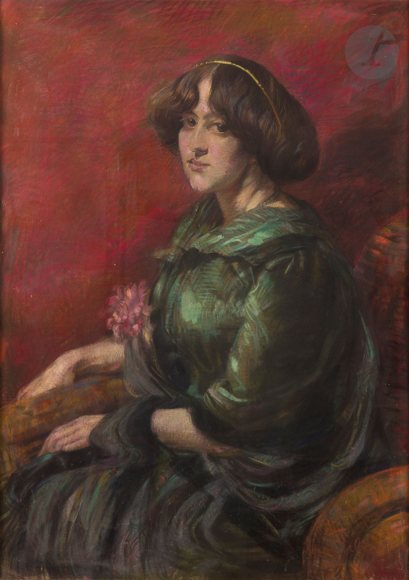 Henry DE GROUX (1866-1930)
Portrait de femme assise à la fleur
Pastel.
Signé en bas à droite.
102 x 73,5 cm