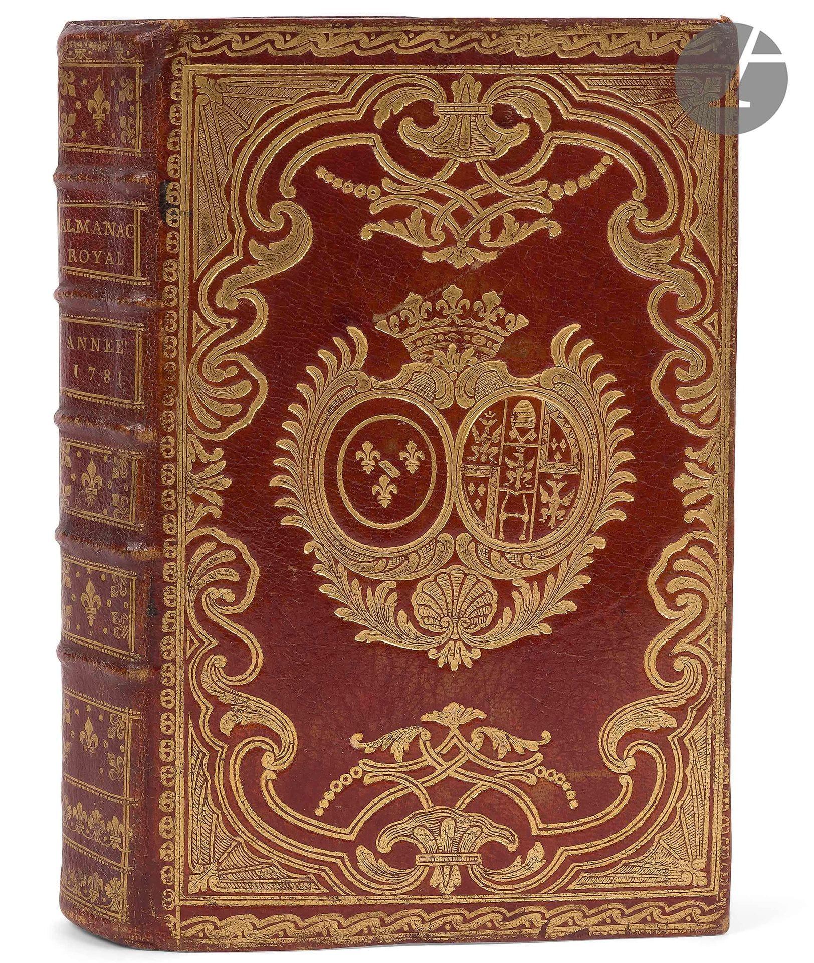 [ALMANACH].
Almanach royal, année M. DCC. LXXXI.
Paris : d’Houry, [1781]. — In-8, 196 x 121 : 669 pp. Maroquin rouge, plaque rocaille dorée et armes dorées au centre sur les plats, dos à nerfs orné, roulette dorée intérieure, tranches dorées (reliure de l’époque). 

OHR, pl. 2644.

Bel exemplaire décoré d’une rare plaque de Pierre-Paul Dubuisson (17..-vers 1762), décrite par Rahir sous le n° 184g (Livres dans de riches reliures, Paris 1910), aux armes de Marie-Fortunée d’Este (1731-1803), princesse de Conti, épouse de Louis-François-Joseph de Bourbon-Conti, comte de la Marche.

Exemplaire cité par Olivier, Hermal et Roton, où il est spécifié qu’il provient de la bibliothèque de Georges Hermal.

Reliure très bien conservée malgré un coin légèrement émoussé.
Provenance : Marie-Fortunée d’Este, avec ses armes sur les plats. - Georges Hermal.