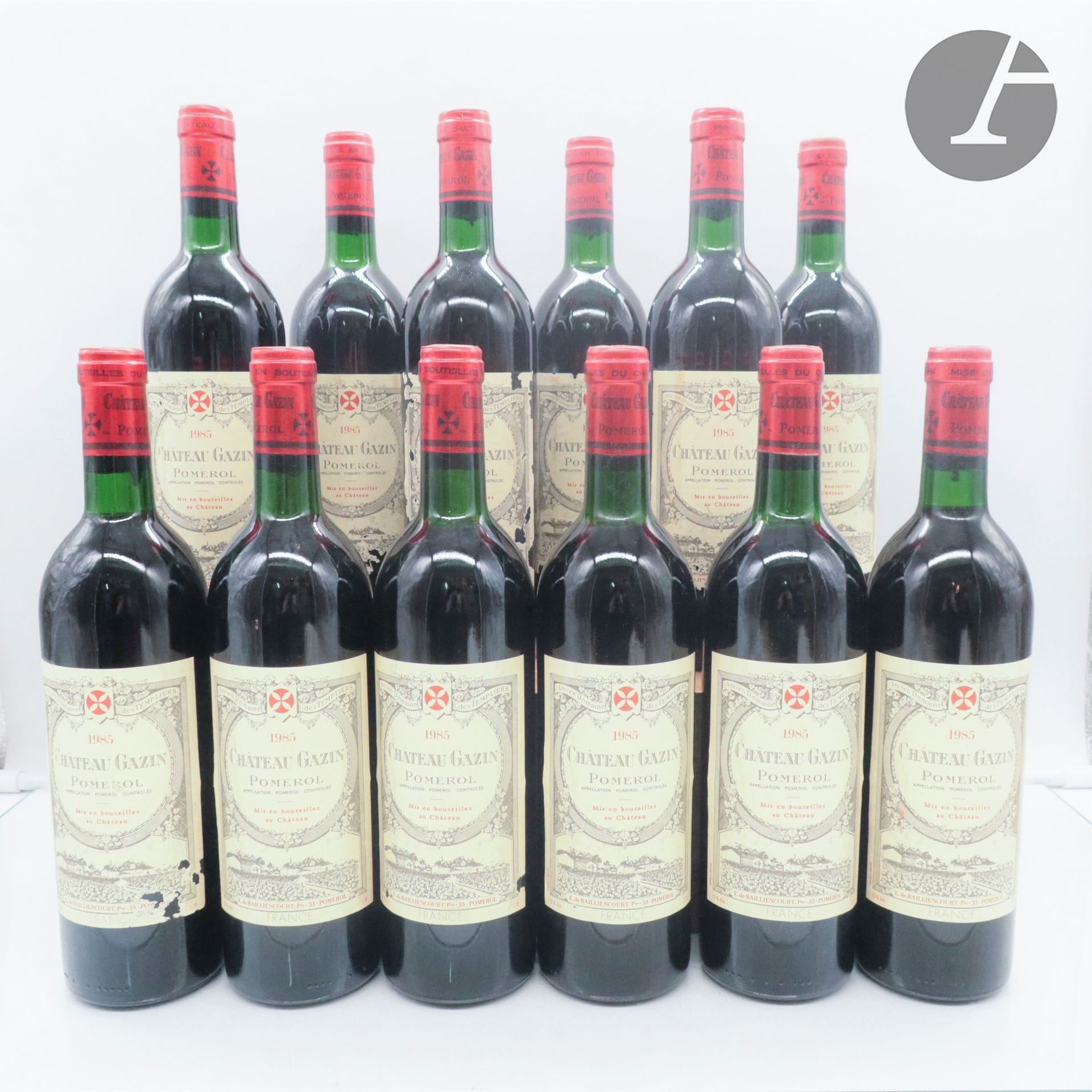 12 B CHÂTEAU GAZIN (Original wooden case) (4 B.G; 3 T.L.B.+ and 5 T.L.B; 8 e.t.a; 1 c.c. light at the top), Pomerol, 1985